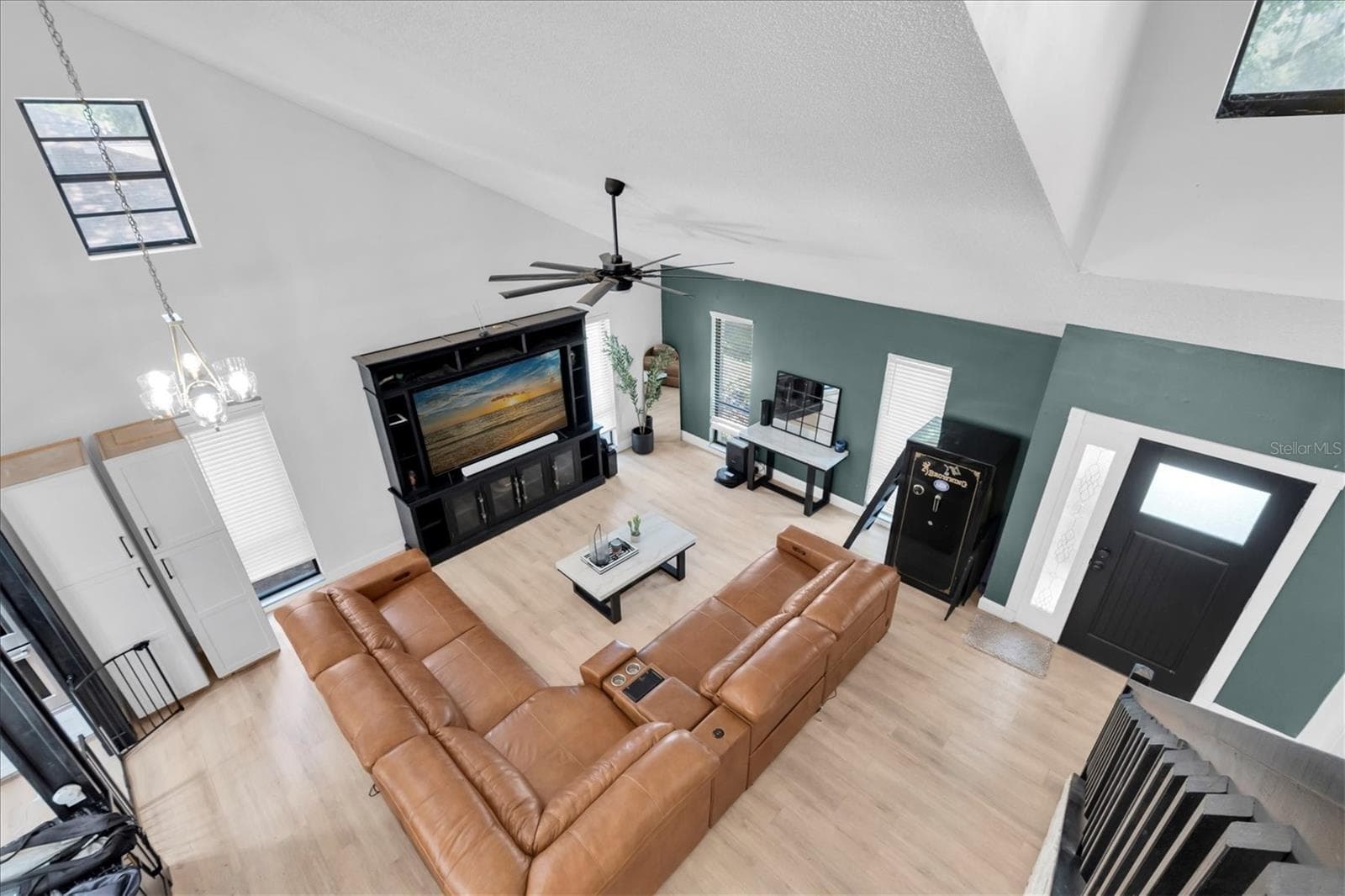 Single Family Residence at 1901 LANDSIDE DR, VALRICO, photo 7 of 50