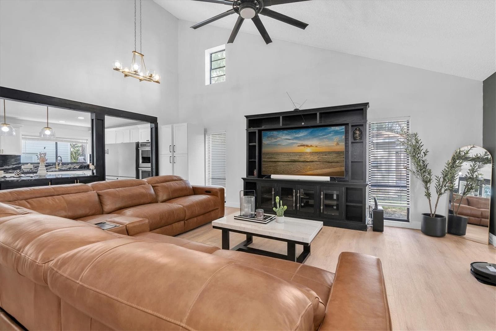 Single Family Residence at 1901 LANDSIDE DR, VALRICO, photo 10 of 50