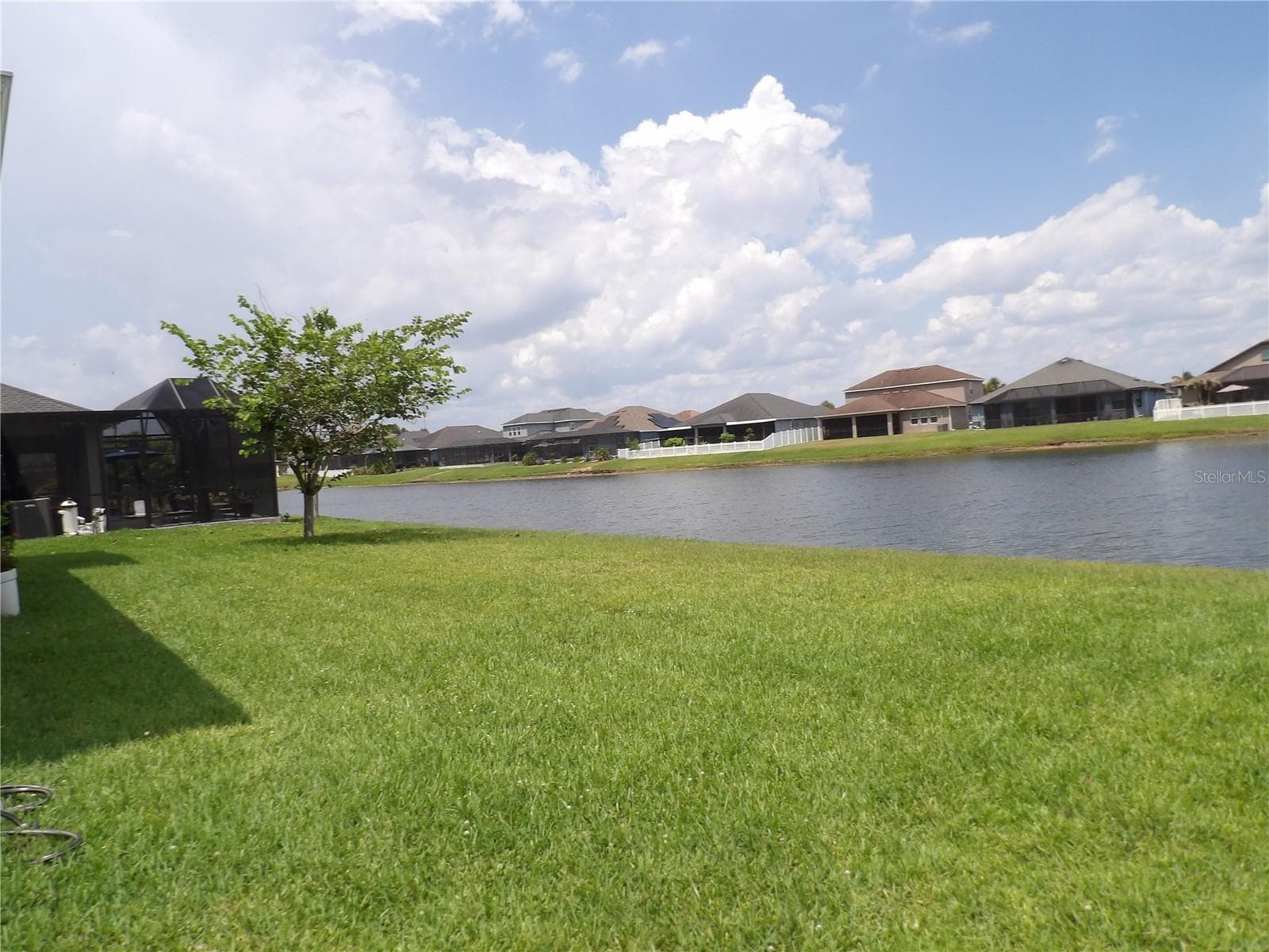Single Family Residence at 11940 SUNBURST MARBLE RD, RIVERVIEW, photo 4 of 20