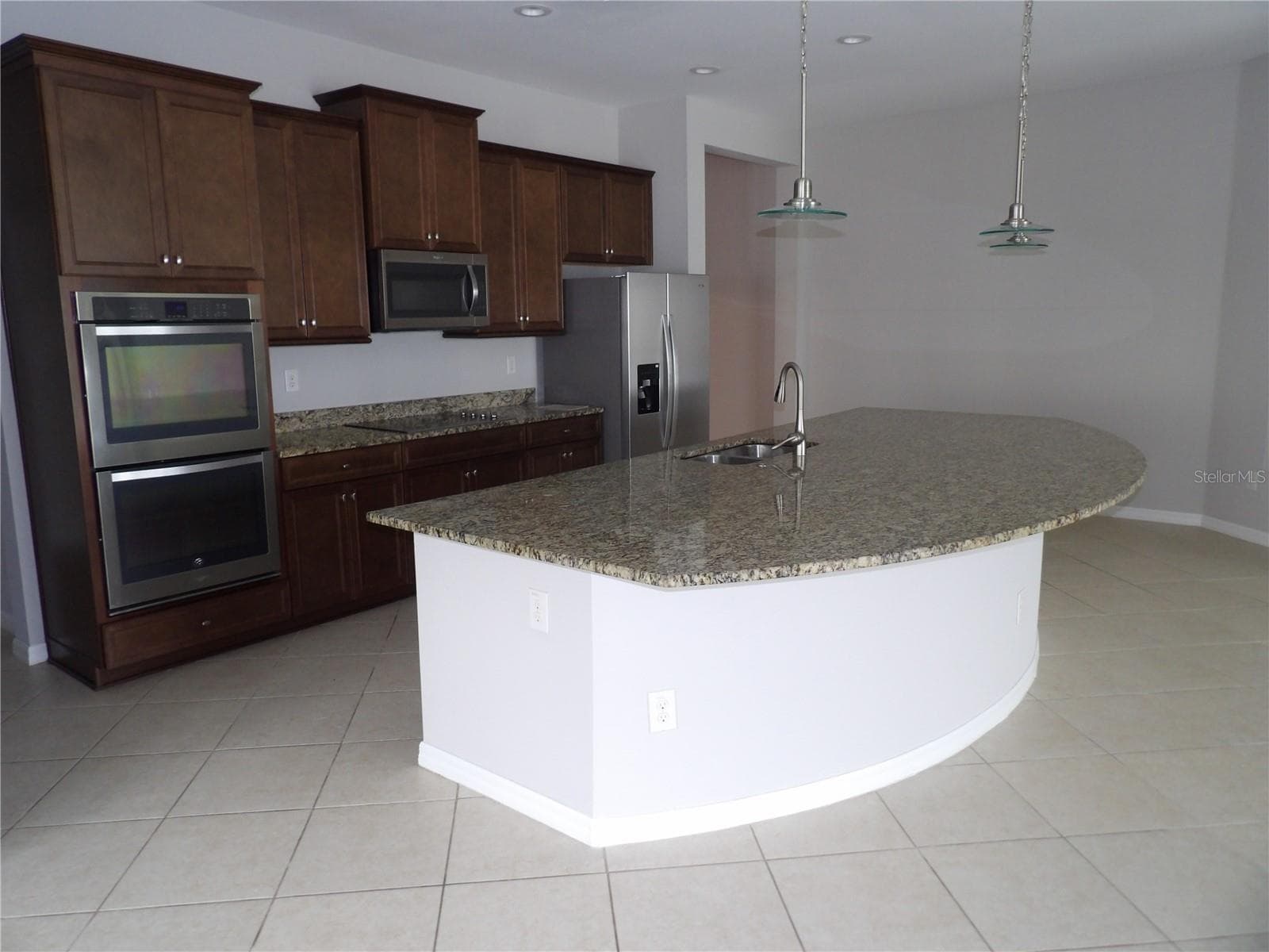 Single Family Residence at 11940 SUNBURST MARBLE RD, RIVERVIEW, photo 12 of 20