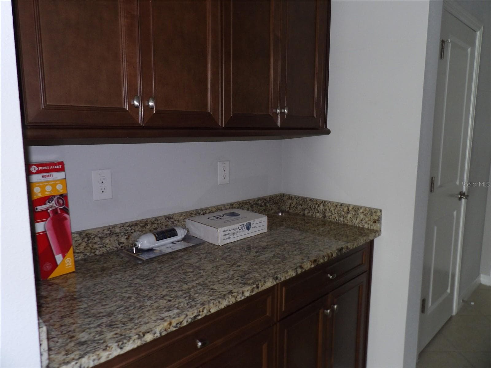 Single Family Residence at 11940 SUNBURST MARBLE RD, RIVERVIEW, photo 13 of 20