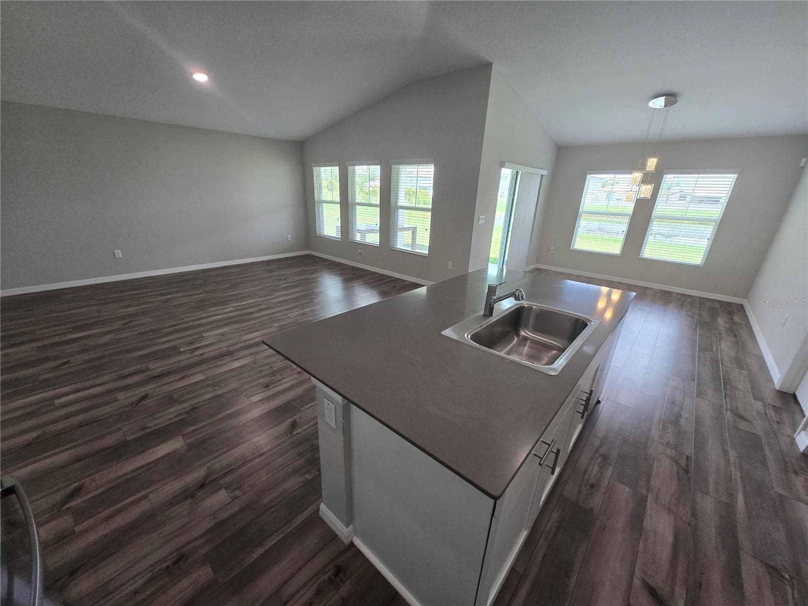 Single Family Residence at 12730 MANGROVE FOREST DR, RIVERVIEW, photo 8 of 42