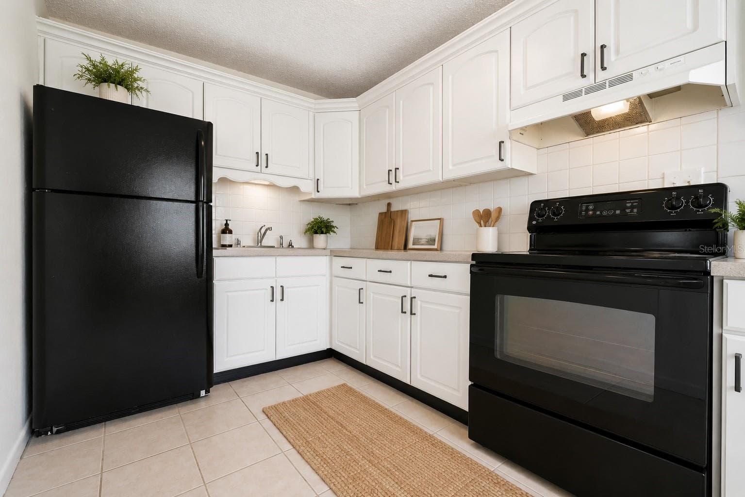 Single Family Residence at 5225 PEACH AVE, SEFFNER, photo 7 of 25