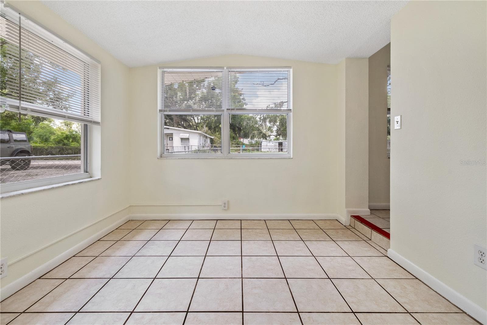 Dining Rm/Den - 5225 PEACH AVE, SEFFNER
