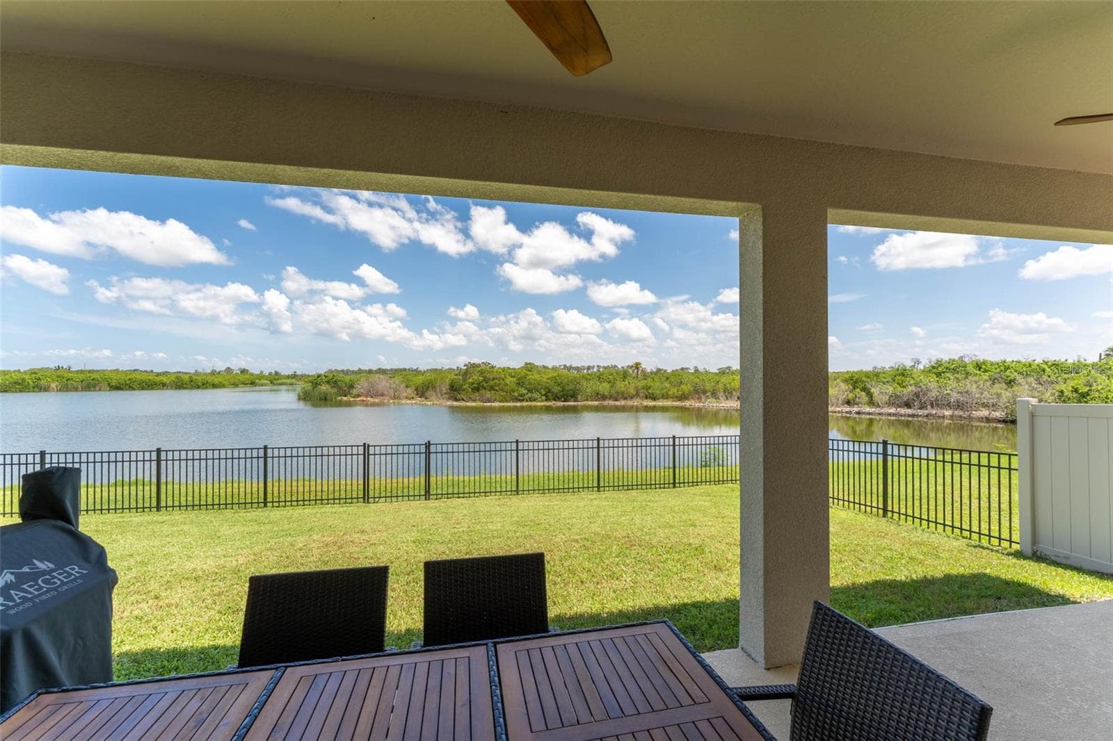 Single Family Residence at 3719 LIVELY CORAL PL, BRADENTON, photo 5 of 63