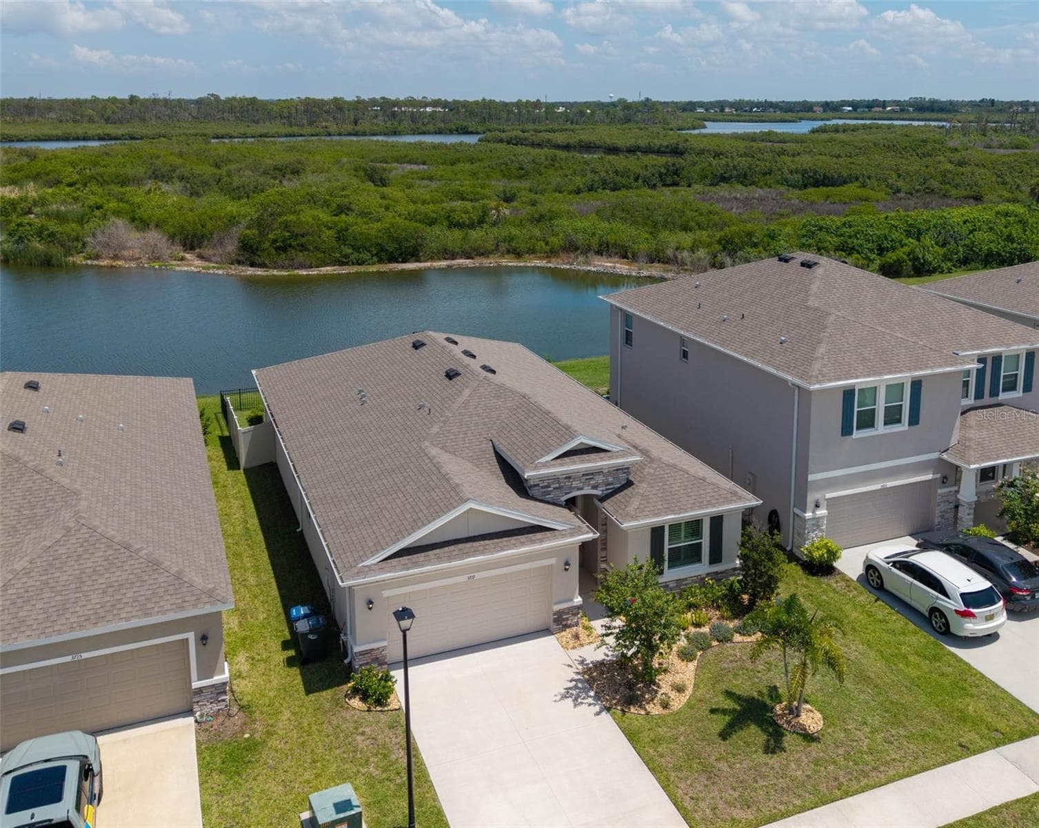 Single Family Residence at 3719 LIVELY CORAL PL, BRADENTON, photo 9 of 63