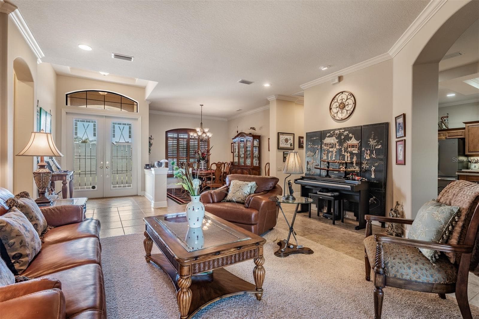 Light, Bright Living Room - 34115 AMERICANA AVE, DADE CITY