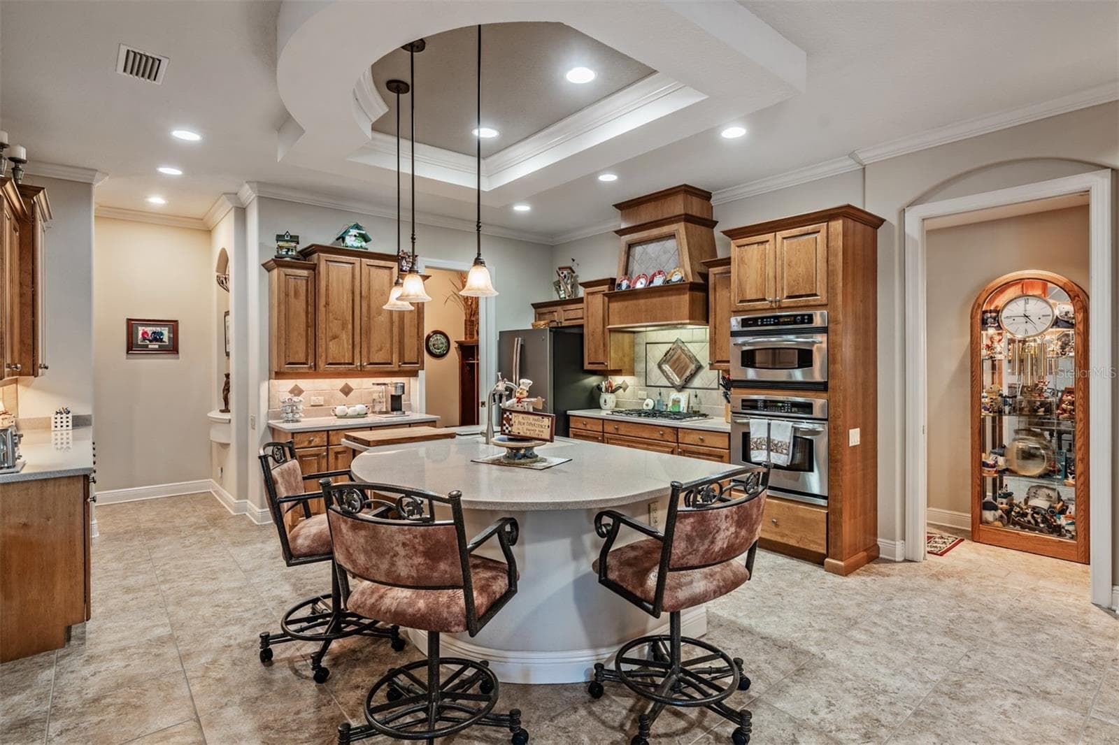 Rounded center island is HUB of the Home! - 34115 AMERICANA AVE, DADE CITY