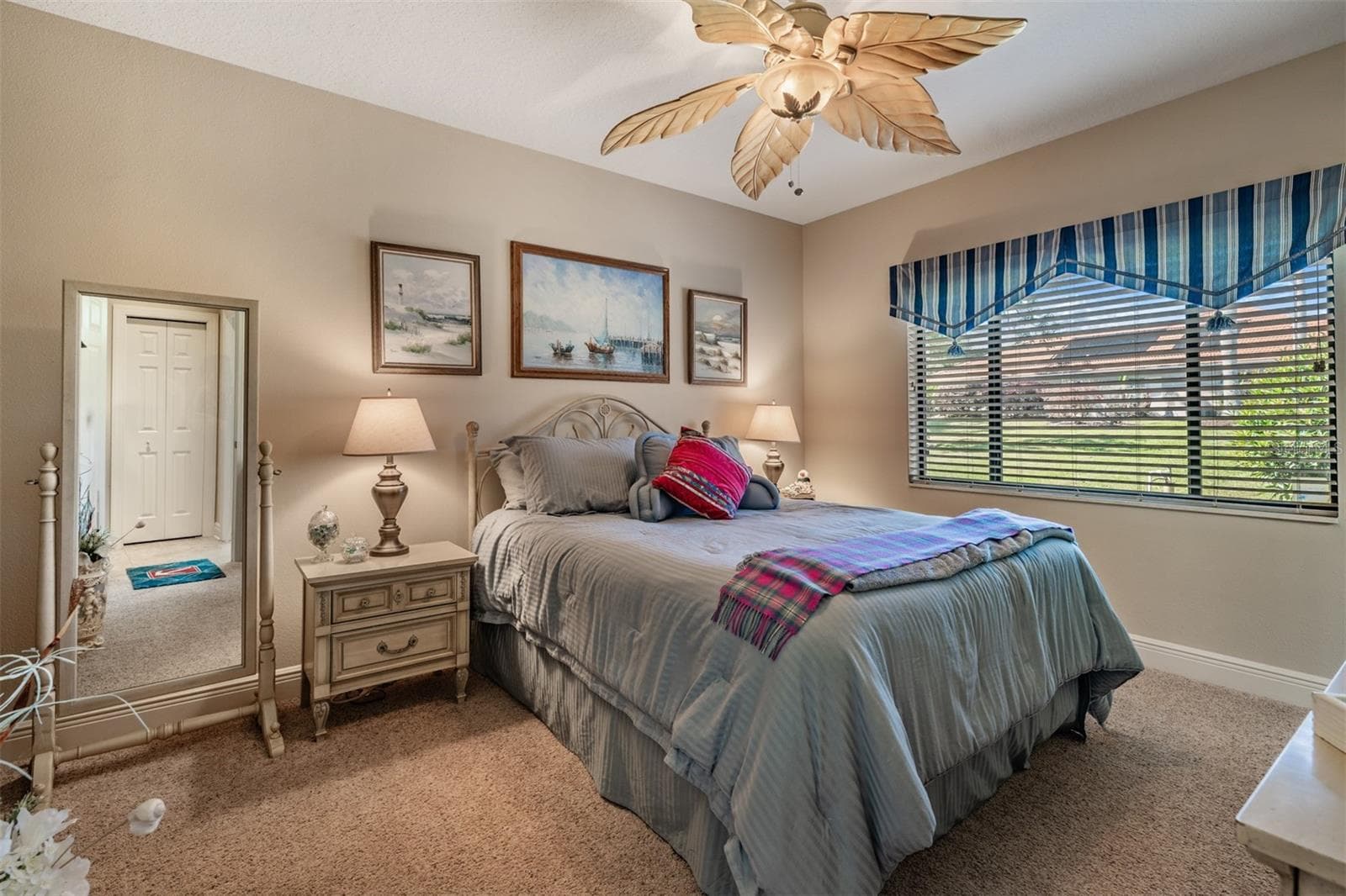 Guest bedroom at the rear with greenscape views - 34115 AMERICANA AVE, DADE CITY