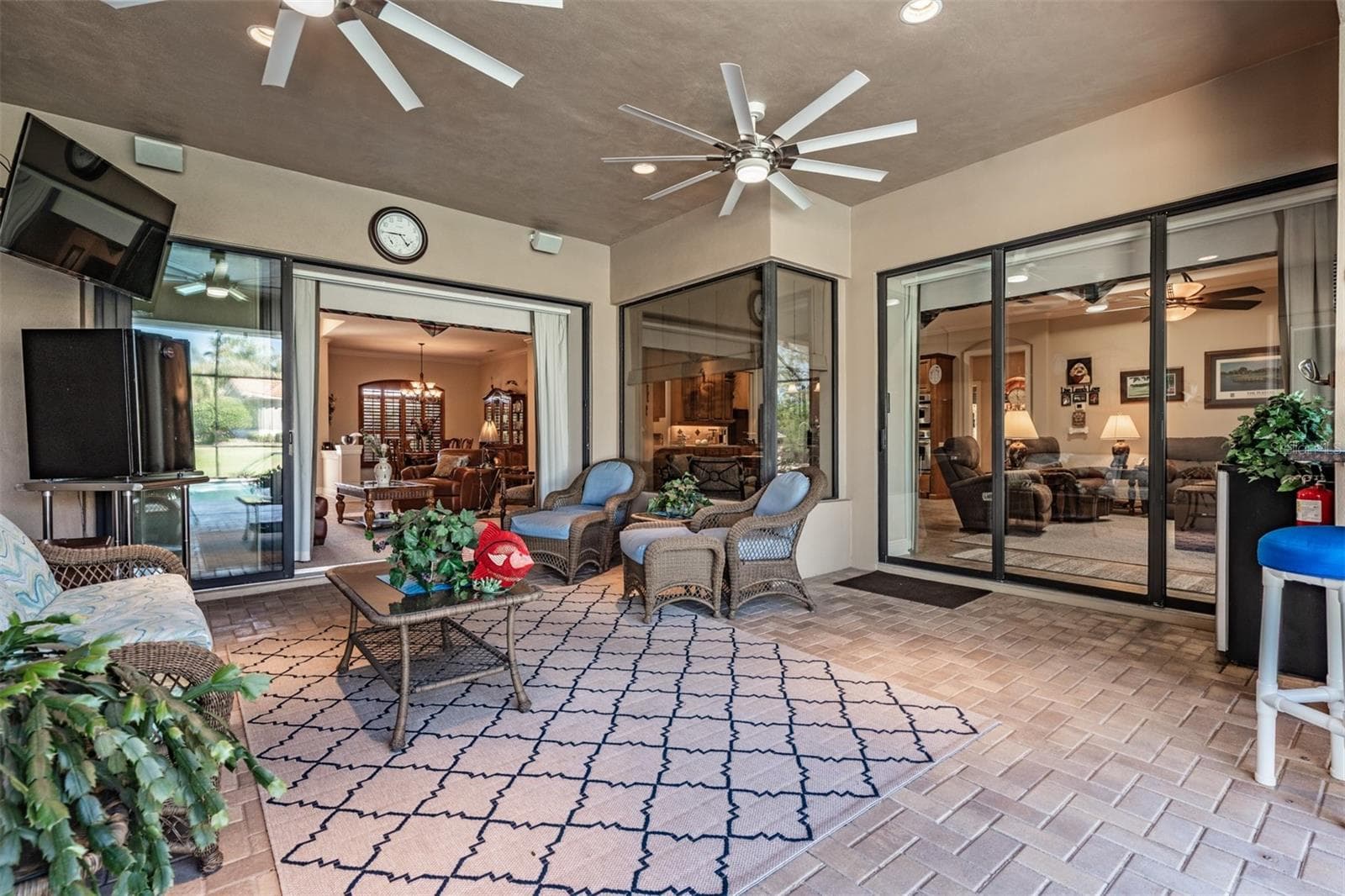 Dual fans and access from 3 rooms! - 34115 AMERICANA AVE, DADE CITY