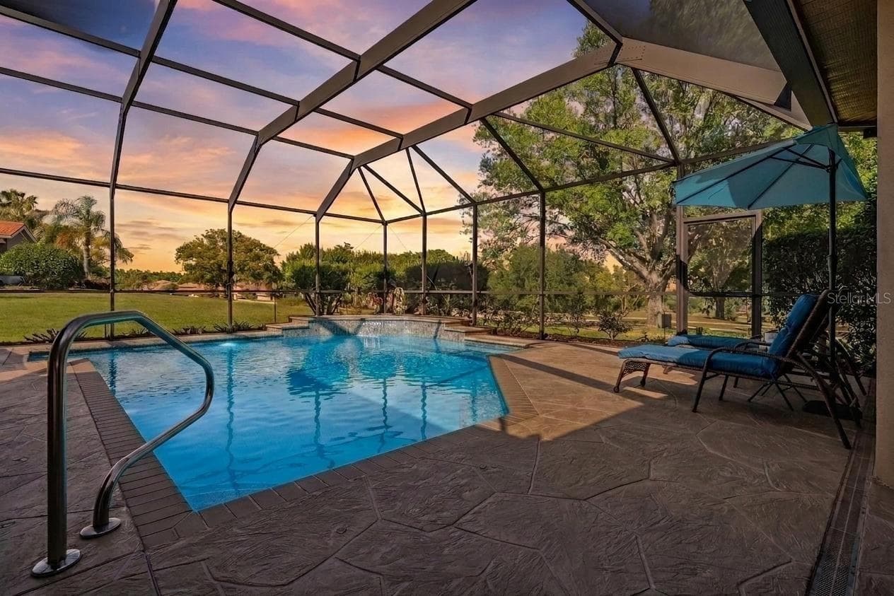 Beautiful sunsets! - 34115 AMERICANA AVE, DADE CITY