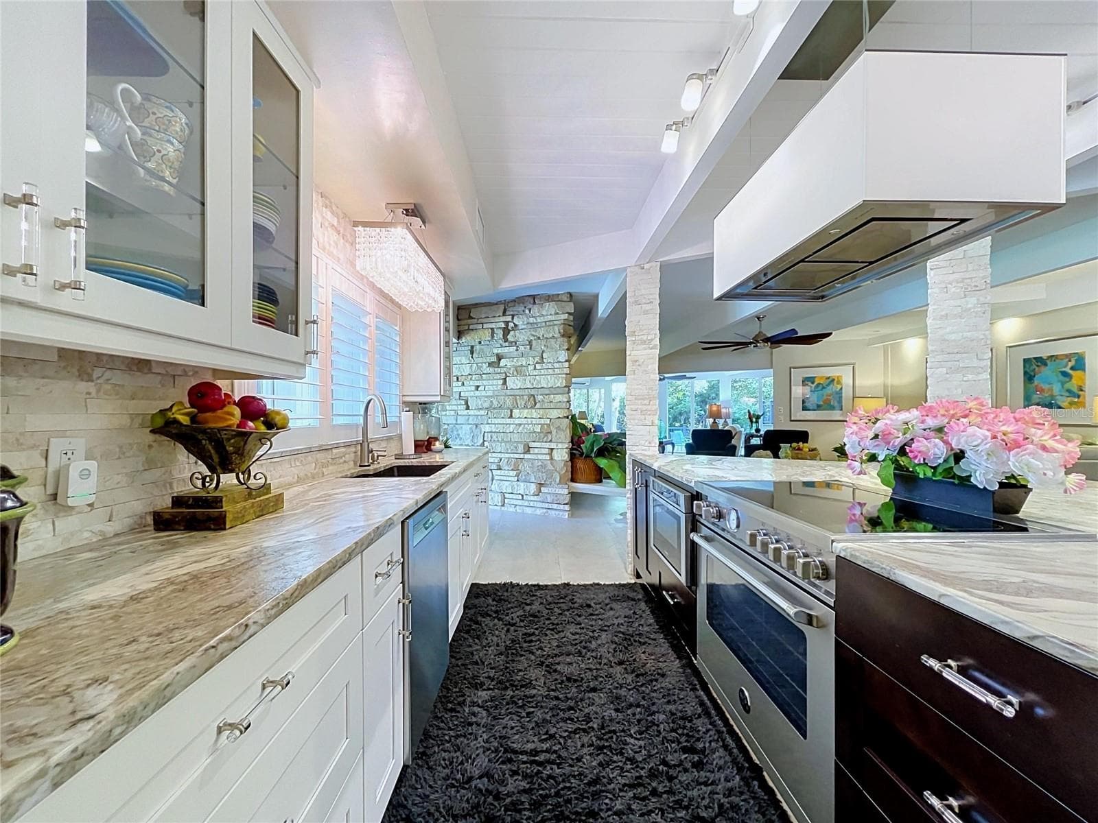 Single Family Residence at 1653 SUNNYBROOK LN, CLEARWATER, photo 63 of 100