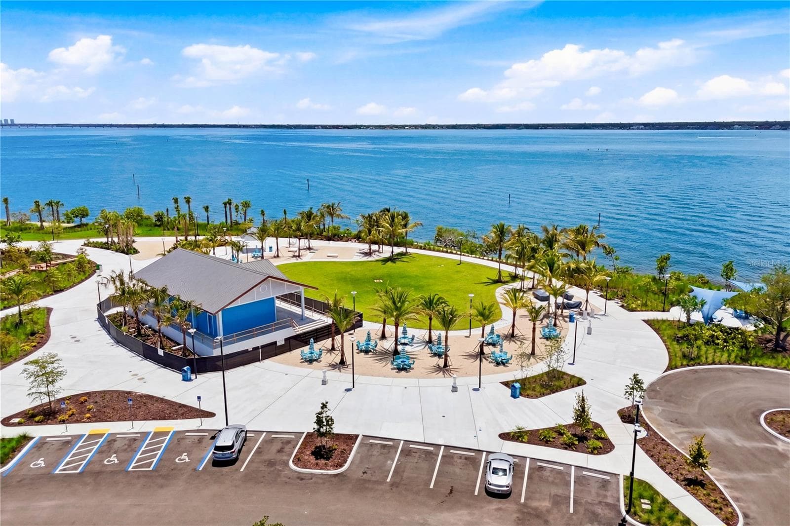 MOVE IN AND START ENJOYING THE FLORIDA LIFESTYLE TODAY! LOVE WHERE YOU LIVE! - 4218 SE 20TH PL #D5, CAPE CORAL