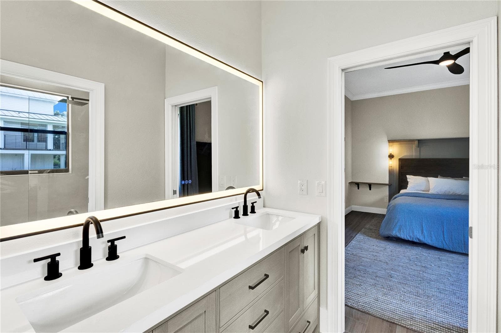 JACK & JILL BATHROOM - 7720 FICQUETTE RD, WINDERMERE