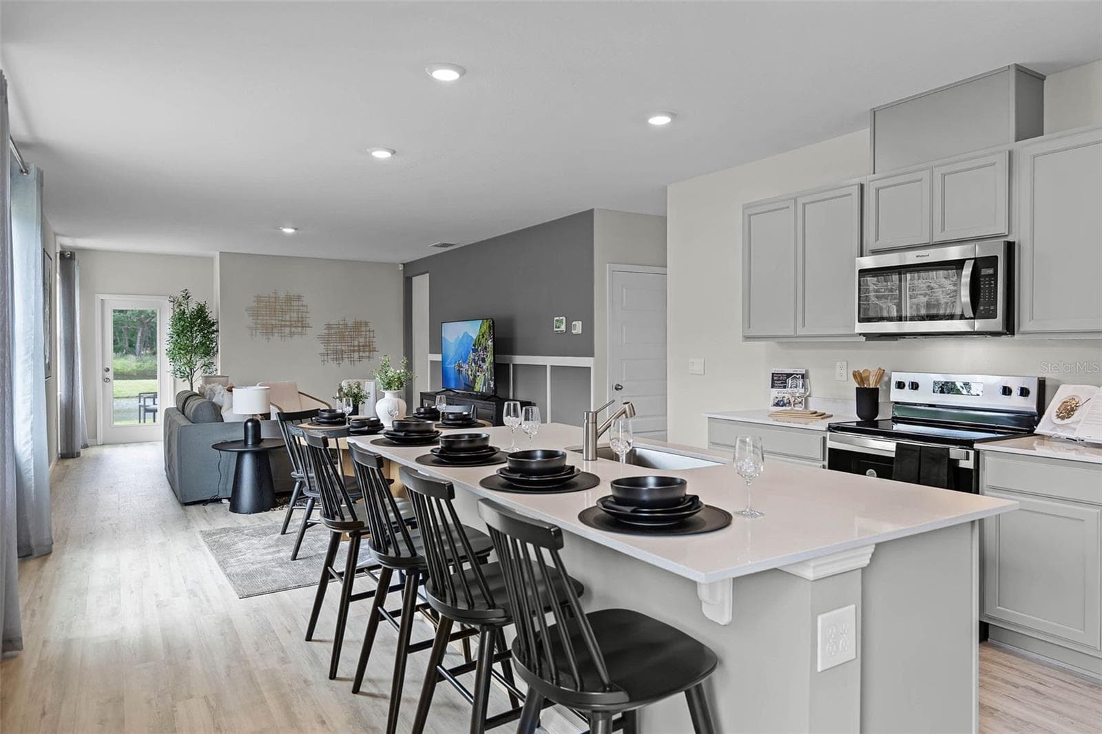 Single Family Residence at 1514 LAS PALMAS ST, LAKELAND, photo 10 of 31