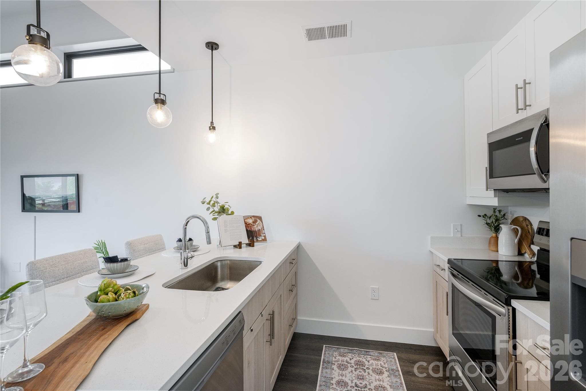 Condominium at Asheville, photo 4 of 26