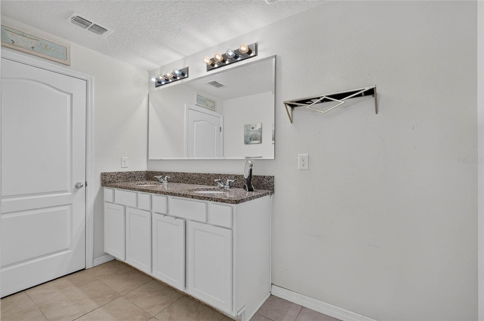 Townhouse at 1655 PHAM DR, PORT ORANGE, photo 15 of 31
