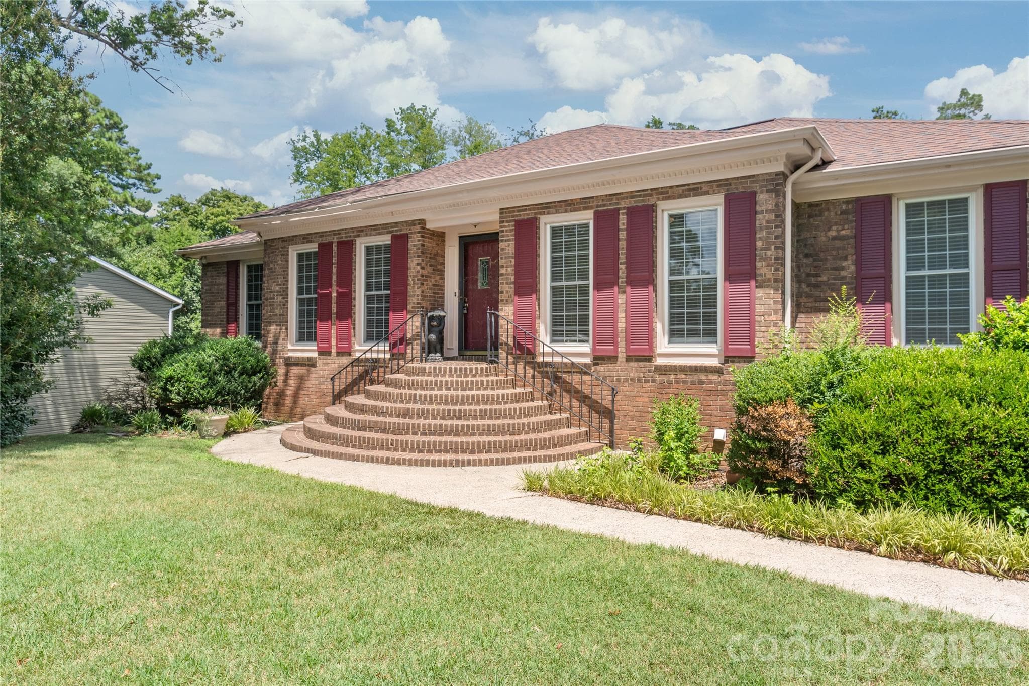 Single Family Residence at 7308 Quail Ridge Drive, Charlotte, photo 4 of 48