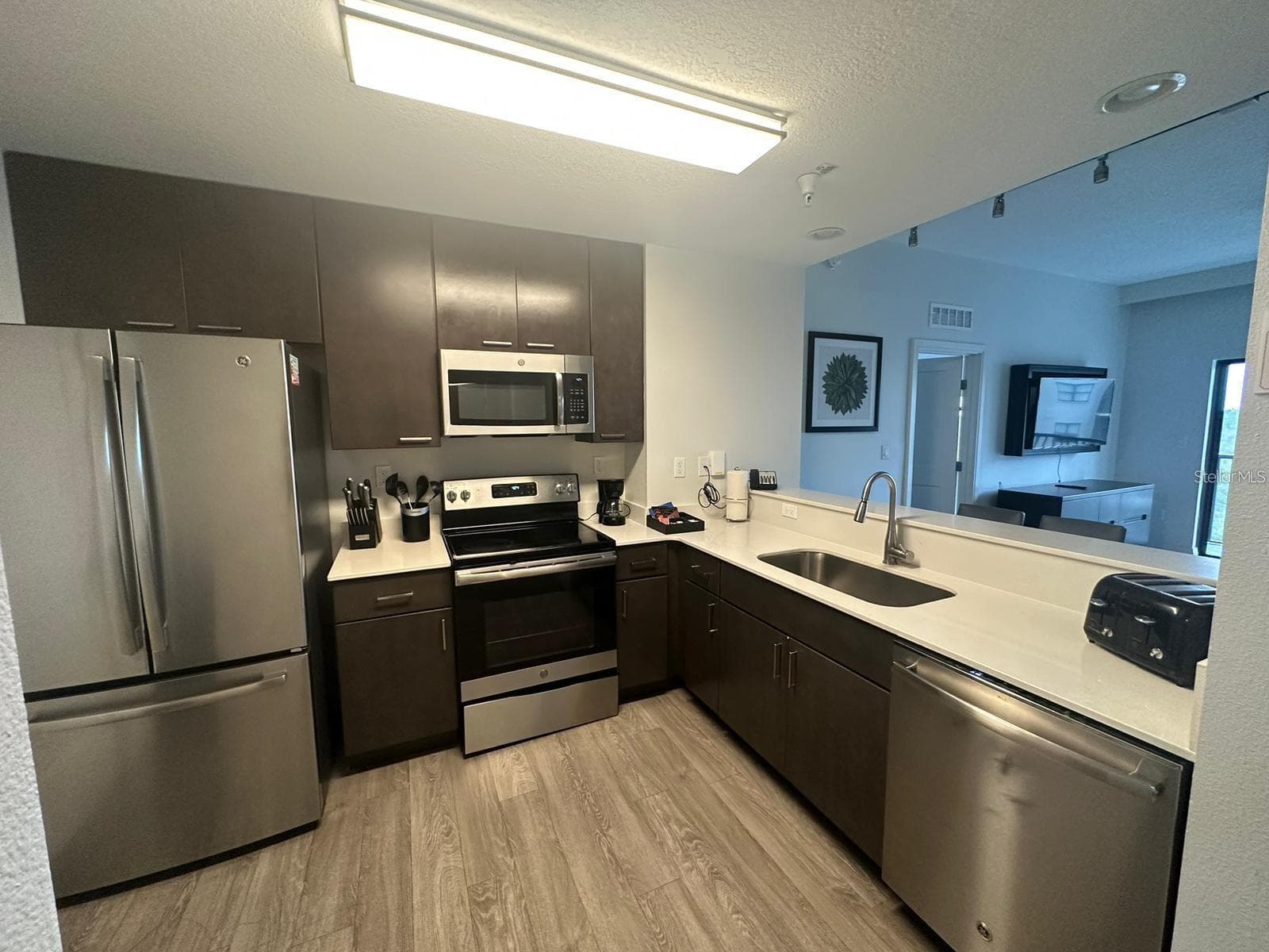 Condo - Hotel at 14501 GROVE RESORT AVE #3406, WINTER GARDEN, photo 3 of 29