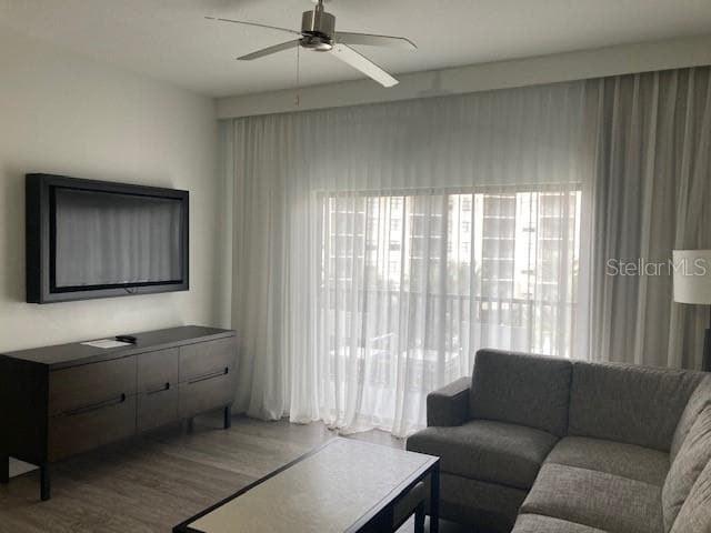 Condo - Hotel at 14501 GROVE RESORT AVE #3406, WINTER GARDEN, photo 4 of 29