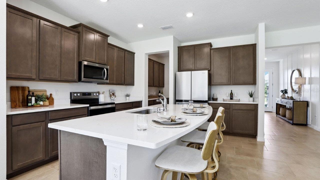 Single Family Residence at 2383 STERLING FOREST CT, WESLEY CHAPEL, photo 6 of 28