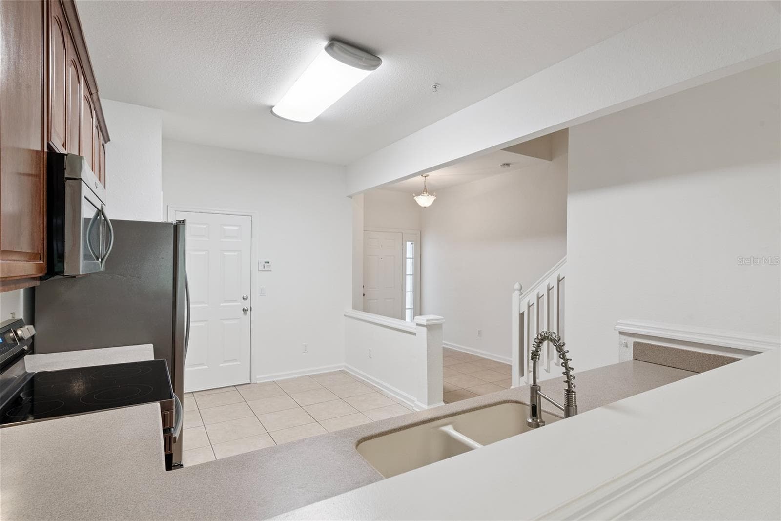 Townhouse at 6887 SPERONE ST, ORLANDO, photo 18 of 37