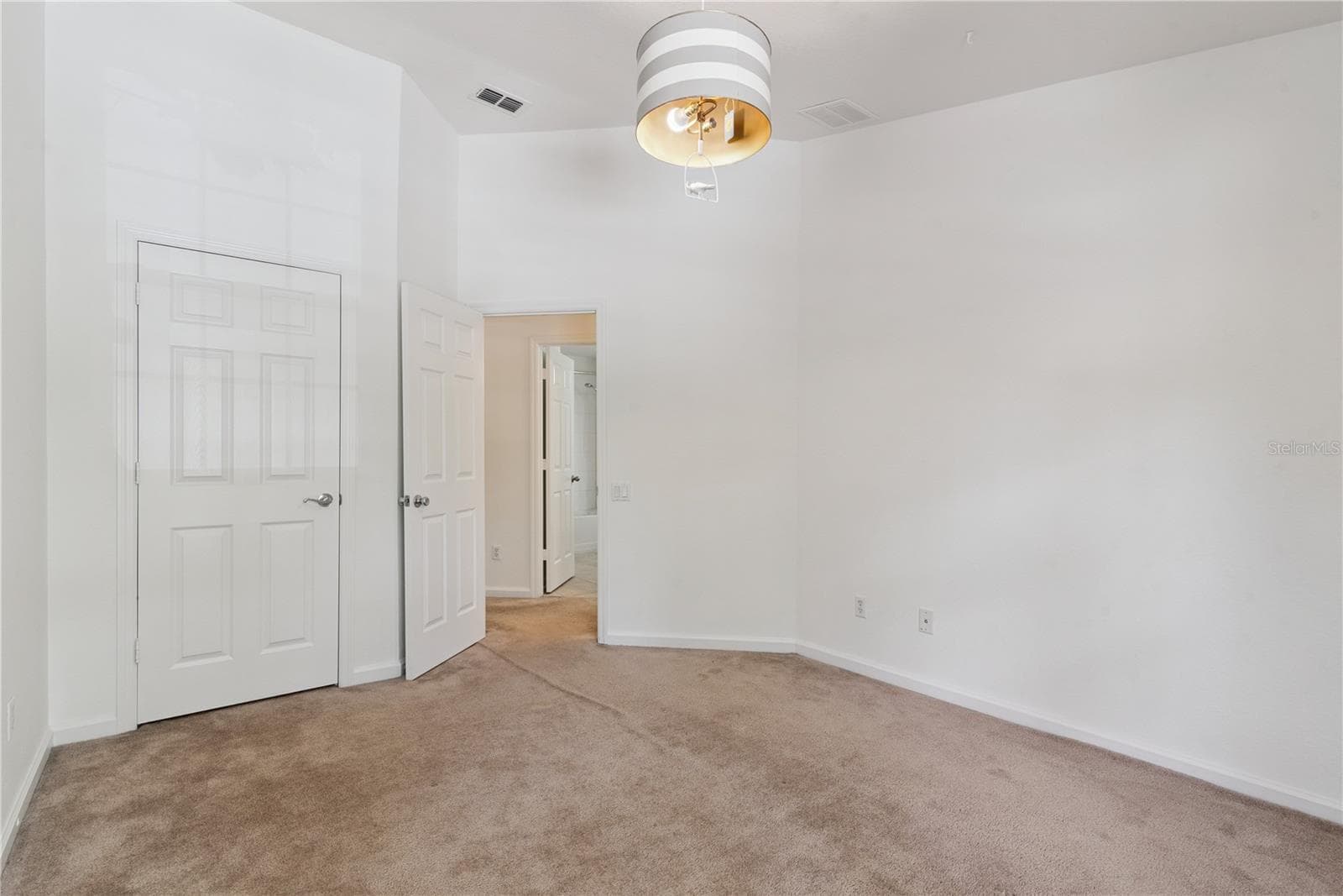 Townhouse at 6887 SPERONE ST, ORLANDO, photo 23 of 37