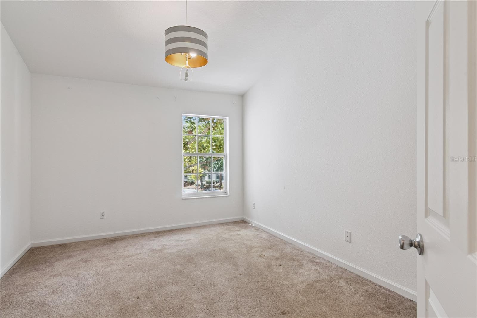 Townhouse at 6887 SPERONE ST, ORLANDO, photo 25 of 37