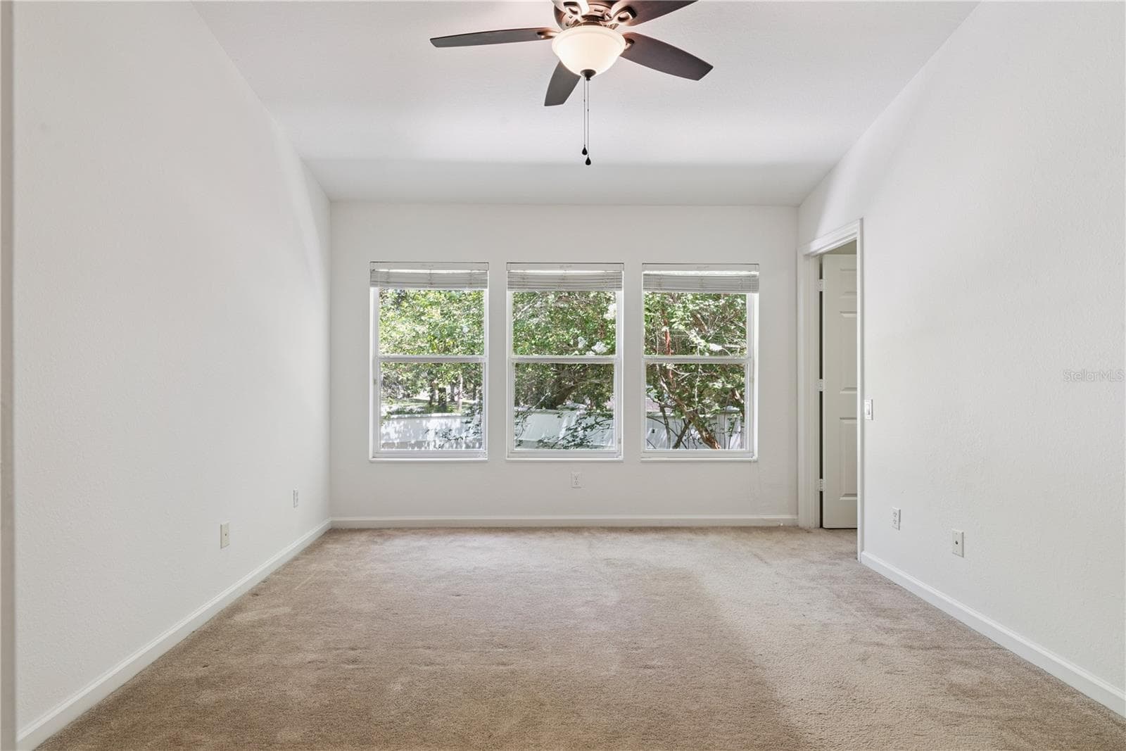 Townhouse at 6887 SPERONE ST, ORLANDO, photo 27 of 37