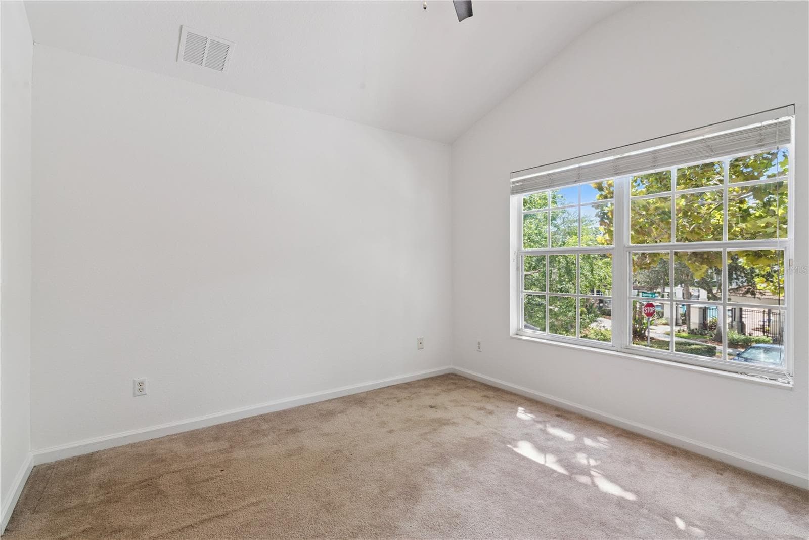 Townhouse at 6887 SPERONE ST, ORLANDO, photo 31 of 37