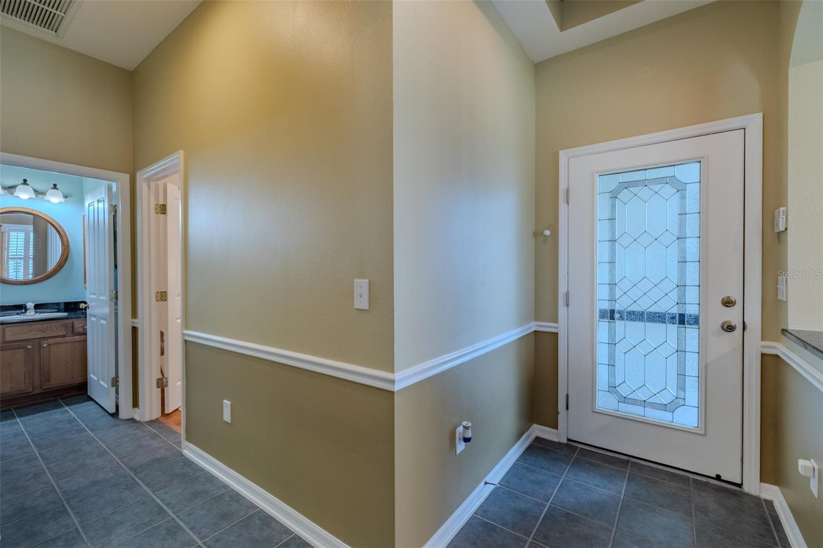 Villa at 1237 AMBRIDGE DR, WESLEY CHAPEL, photo 11 of 38