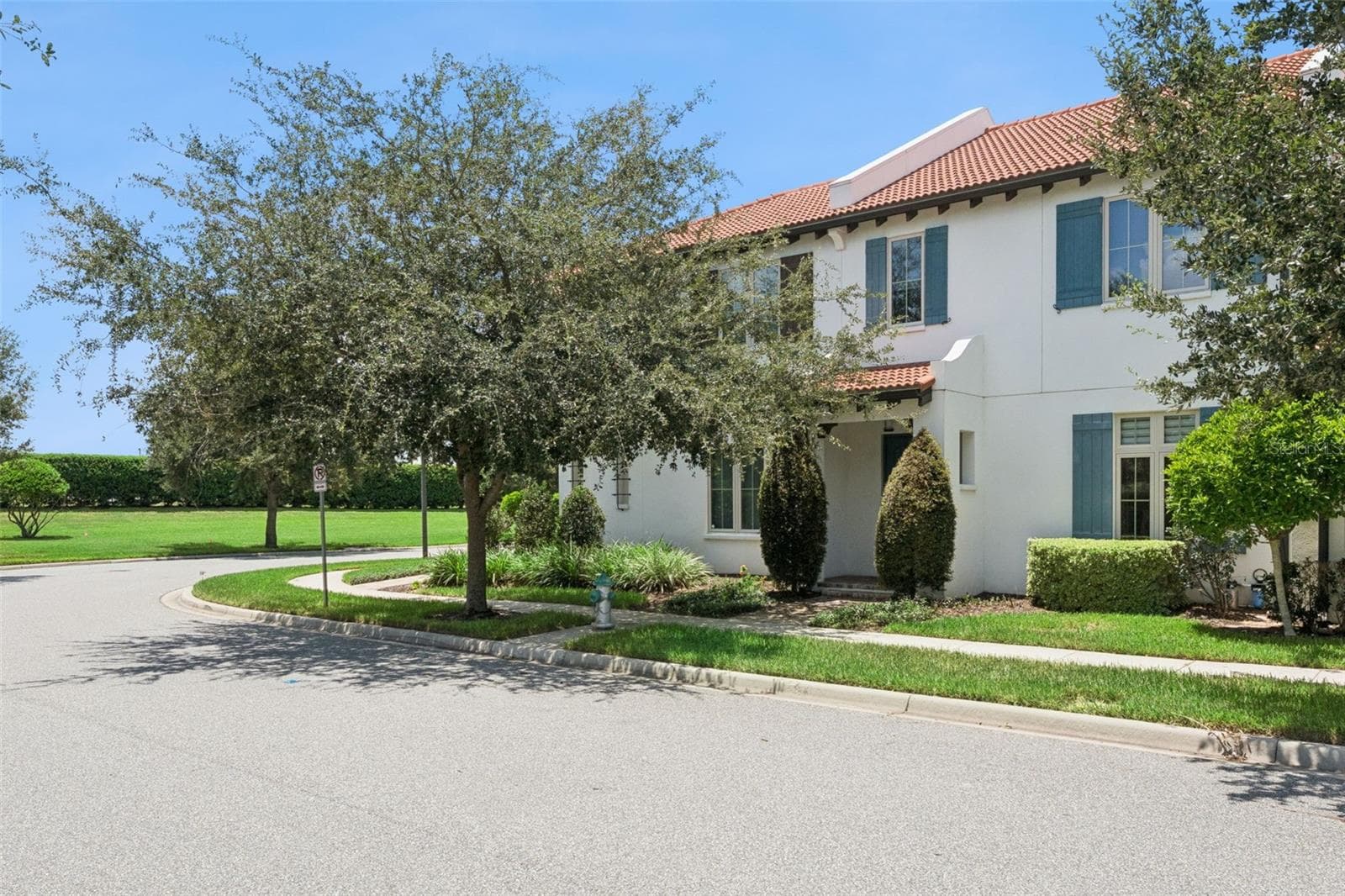 Townhouse at 8932 BISMARCK PALM DR, WINTER GARDEN, photo 3 of 51