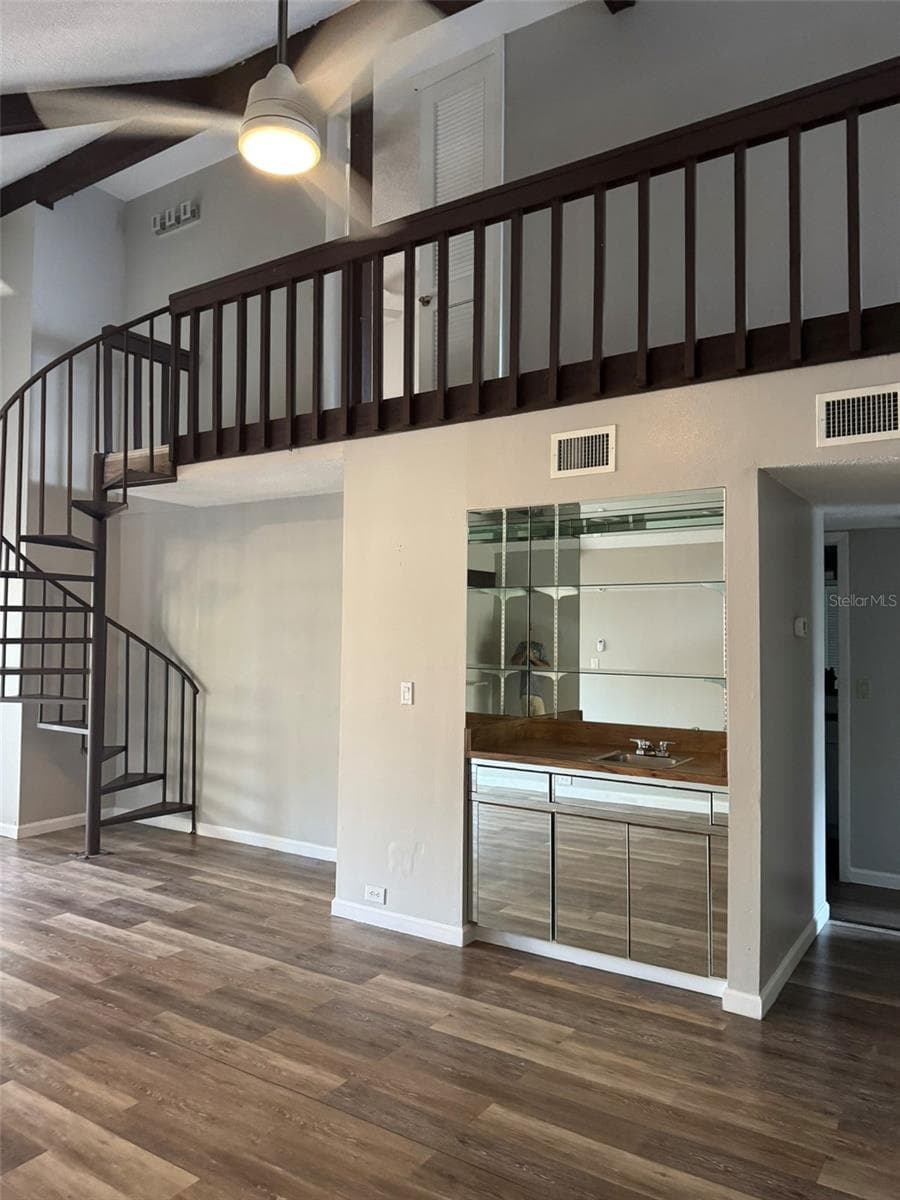 bar to stairs - 4008 MURIEL PL #1, TAMPA