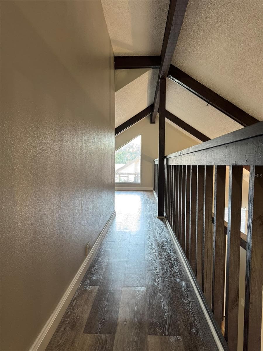 hall on 2nd floor - 4008 MURIEL PL #1, TAMPA
