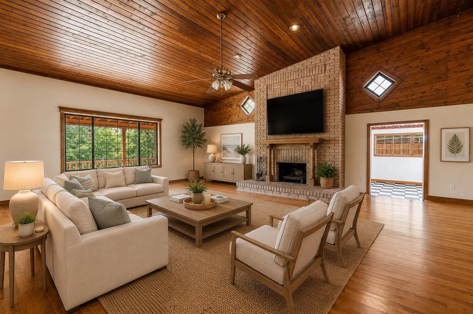 Single Family Residence at 10657 DEL PRADO DR E, LARGO, photo 16 of 76