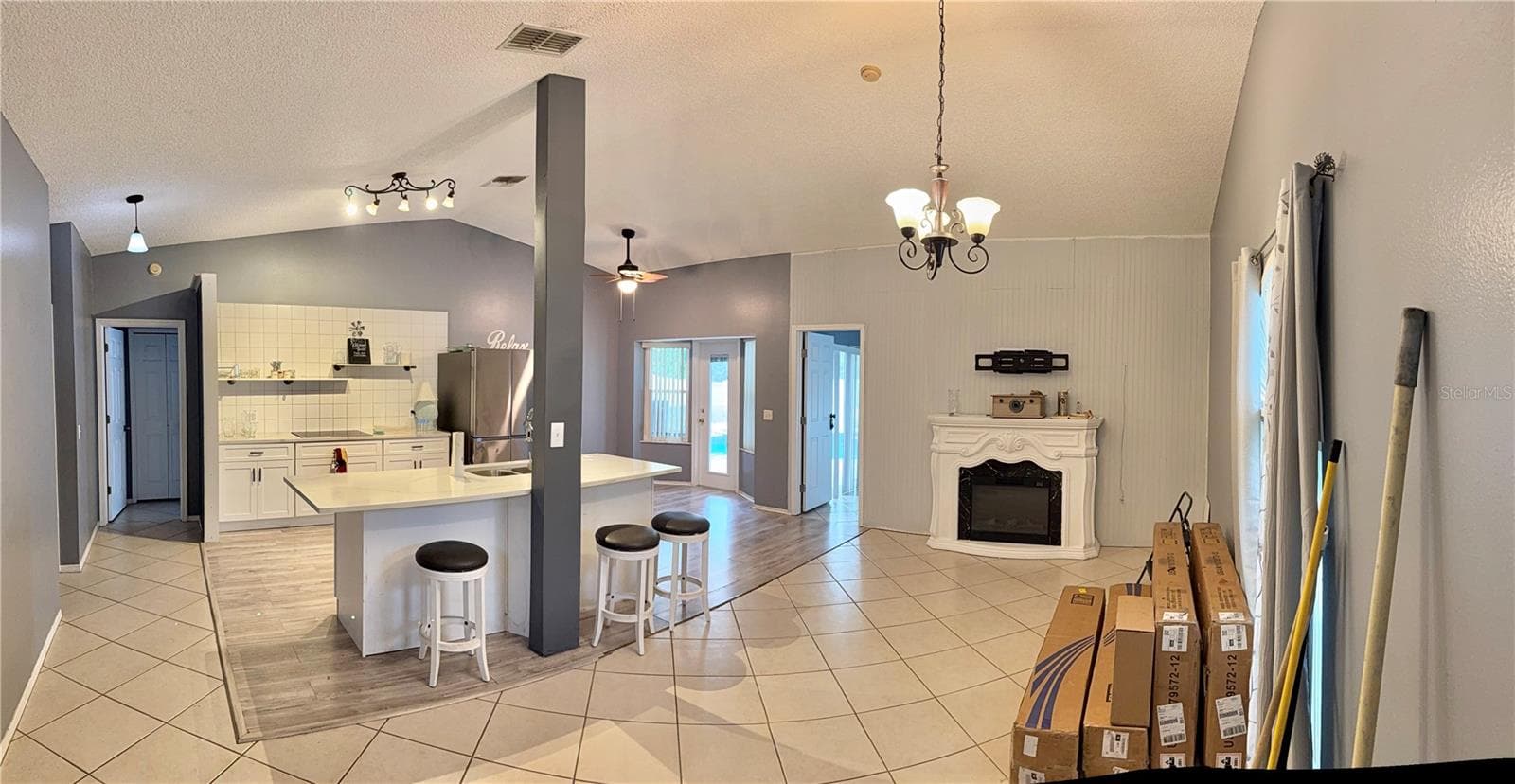 Single Family Residence at 4811 PLINY CT, KISSIMMEE, photo 3 of 16