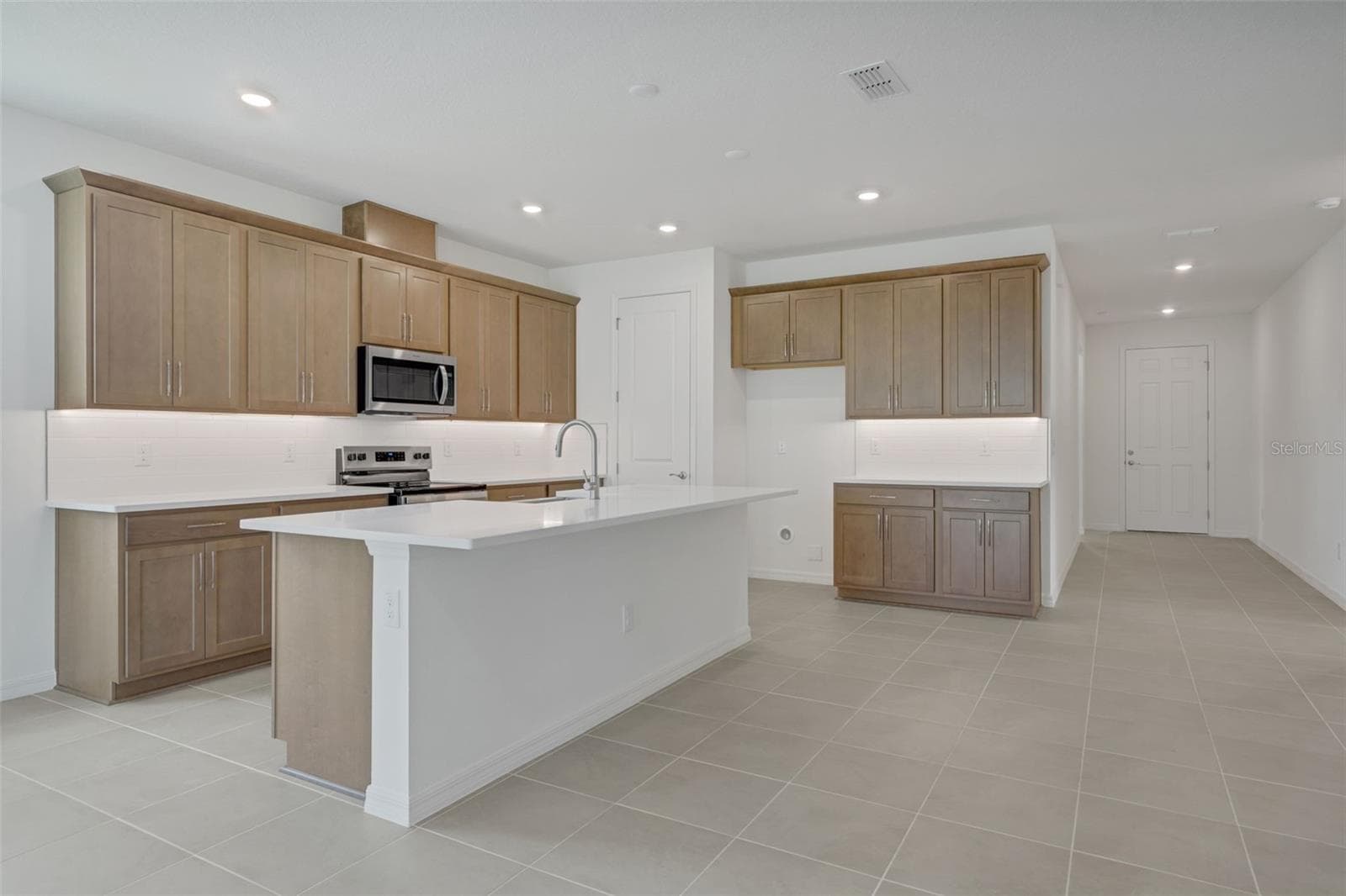 Single Family Residence at 13512 TURNLEAF BLVD, PUNTA GORDA, photo 15 of 31