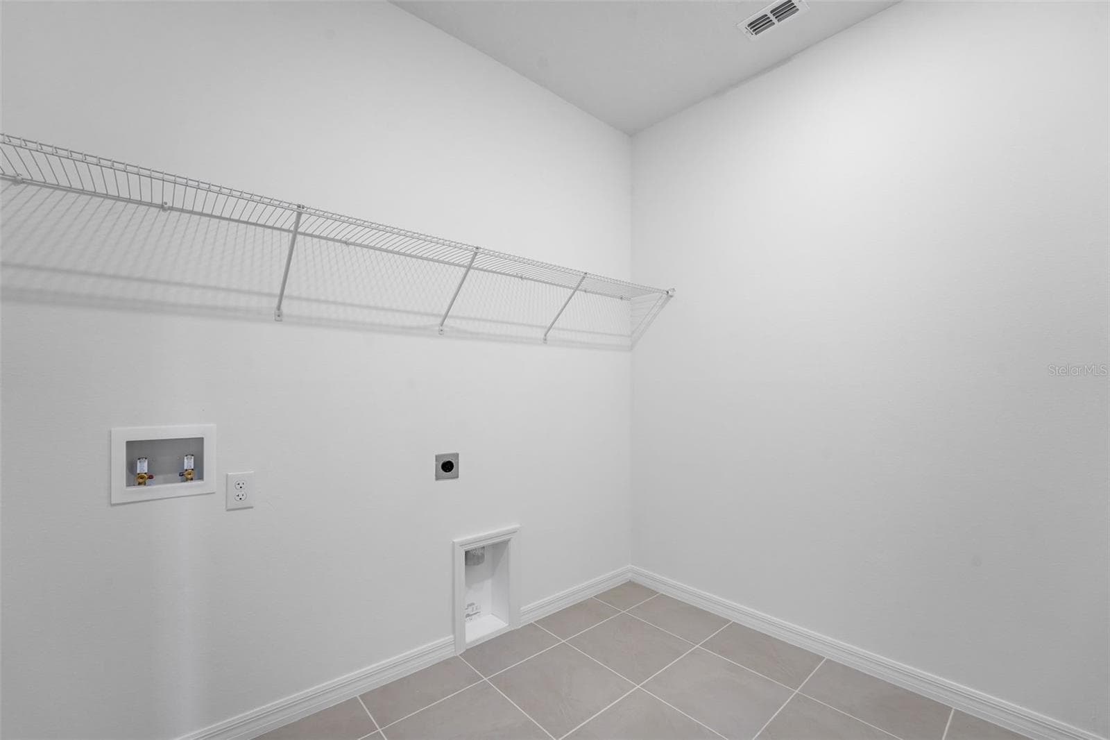 Single Family Residence at 13512 TURNLEAF BLVD, PUNTA GORDA, photo 19 of 31