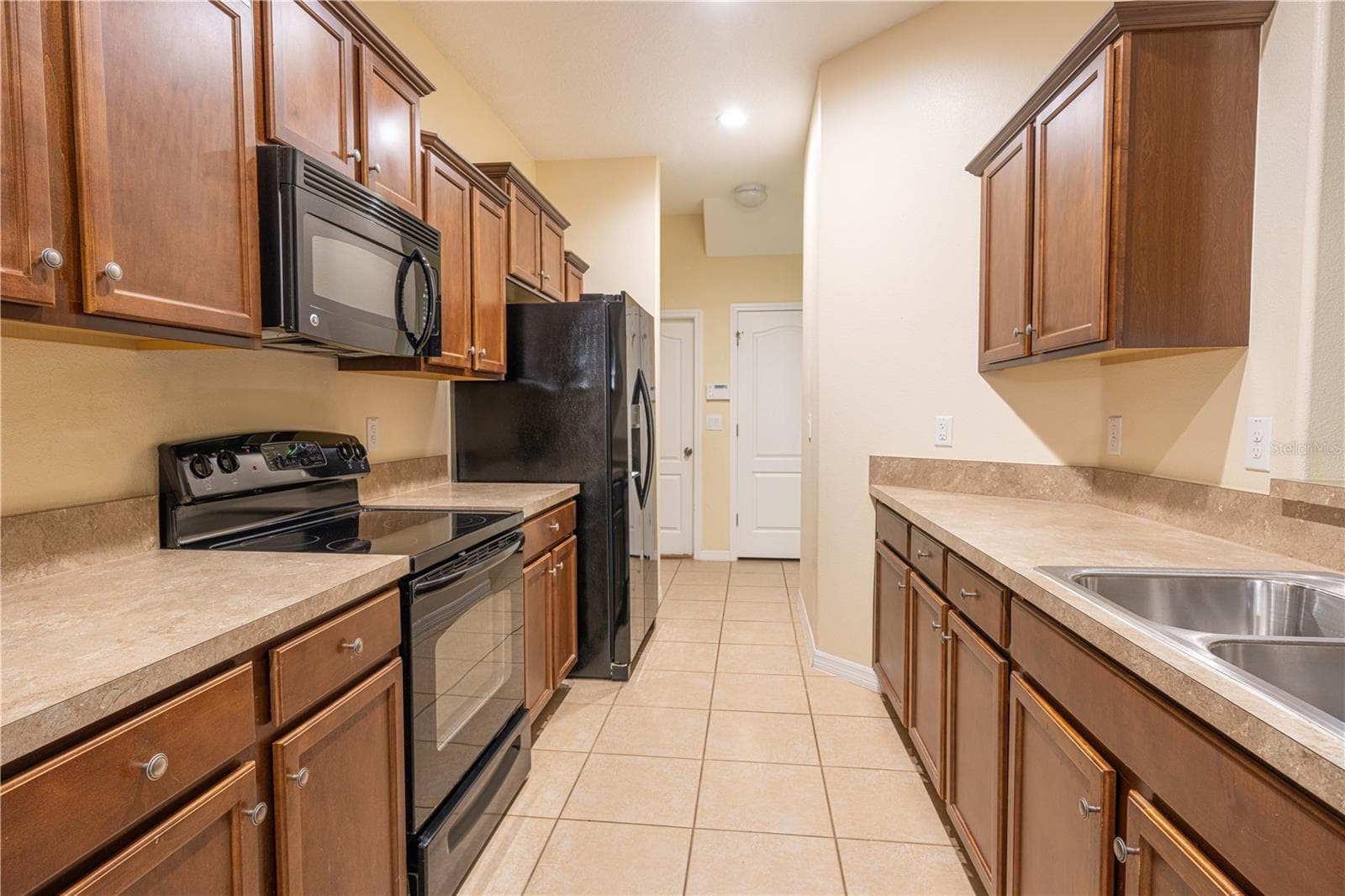 Townhouse at 15510 CAMPDEN ST, WINTER GARDEN, photo 5 of 17