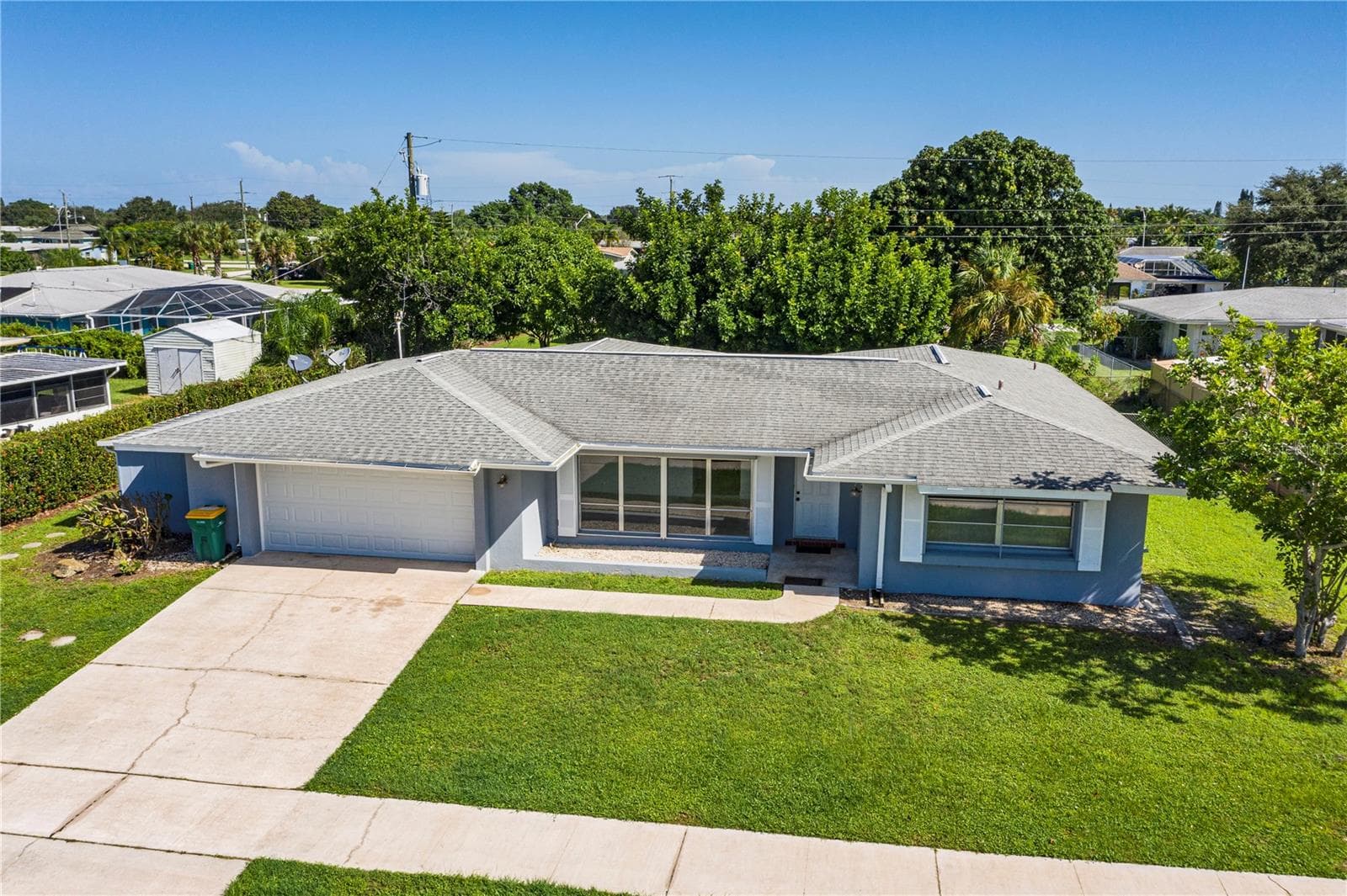 Single Family Residence at 326 WHERLEY AVE SE, PORT CHARLOTTE, photo 2 of 64