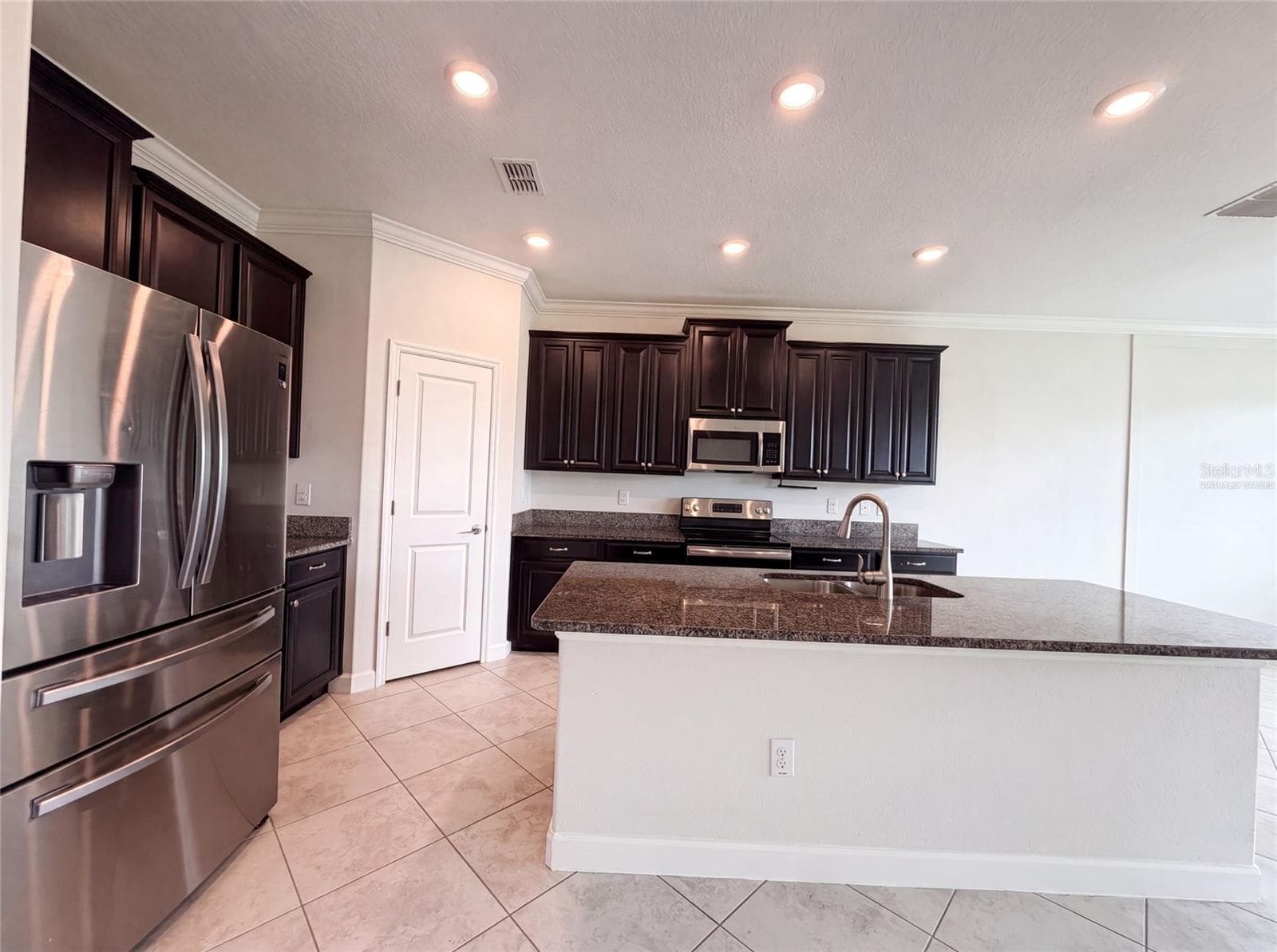 Virtually Staged - 9709 IVORY DR, RUSKIN