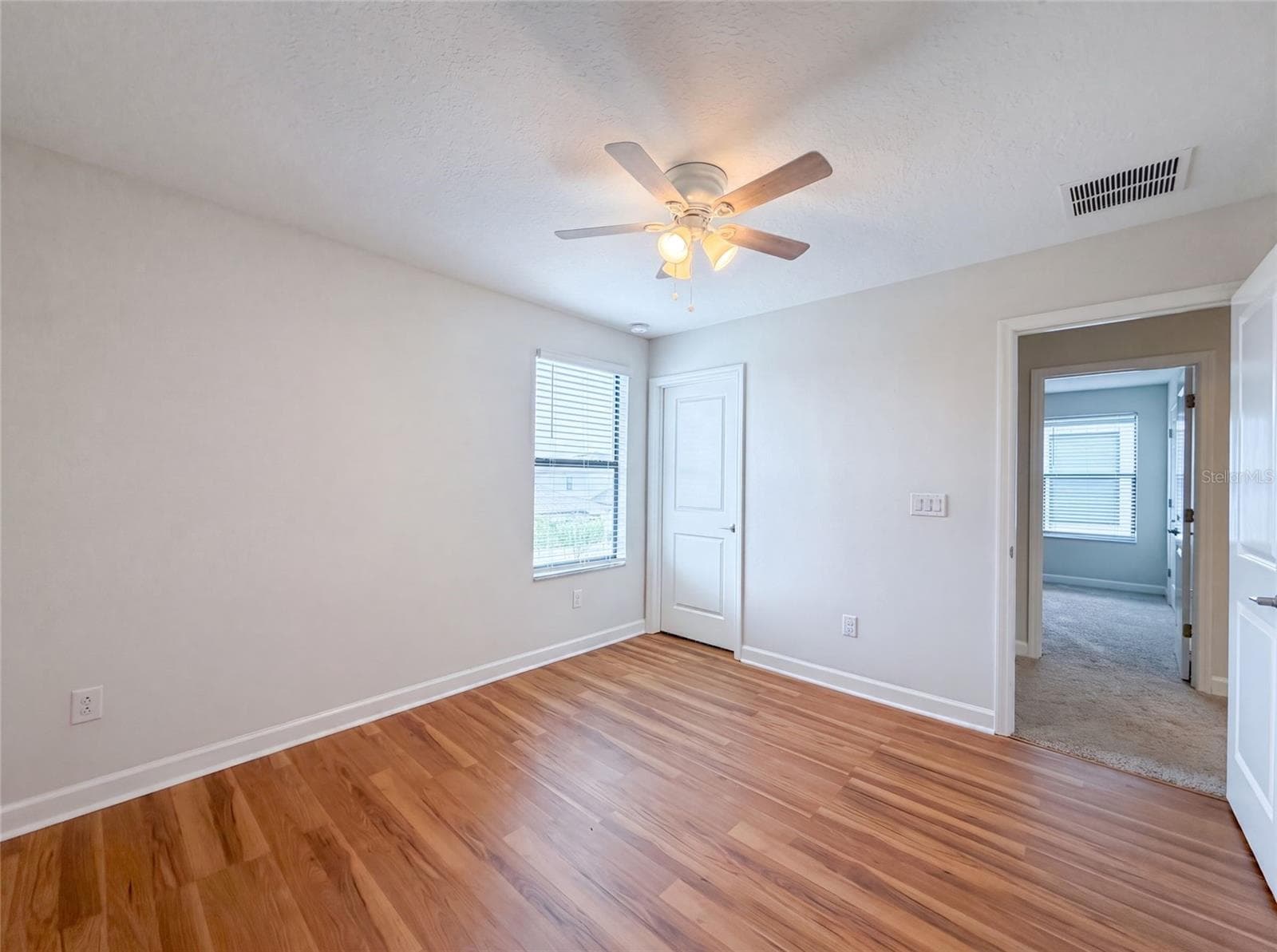 Single Family Residence at 9709 IVORY DR, RUSKIN, photo 15 of 34