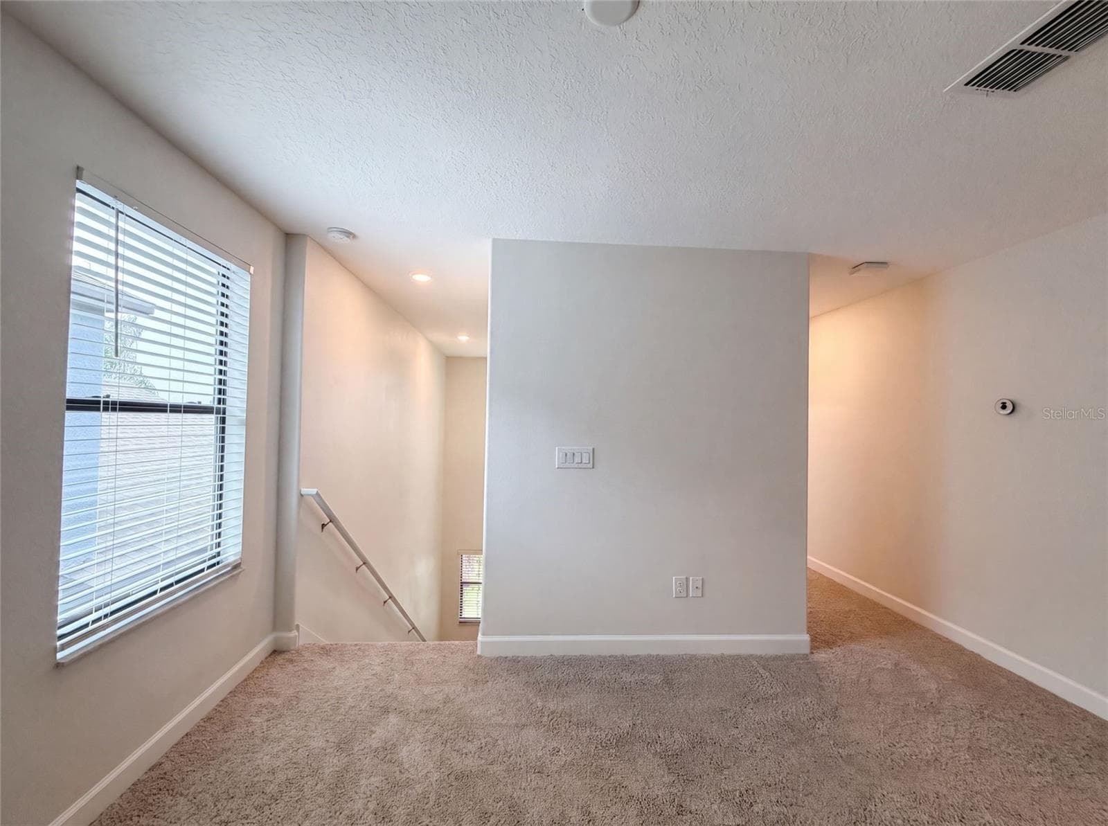 Single Family Residence at 9709 IVORY DR, RUSKIN, photo 26 of 34