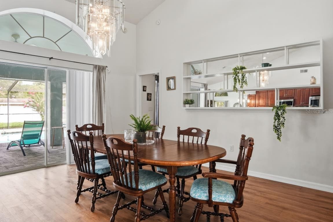 Dining area - 483 LINCOLN AVE, MASARYKTOWN