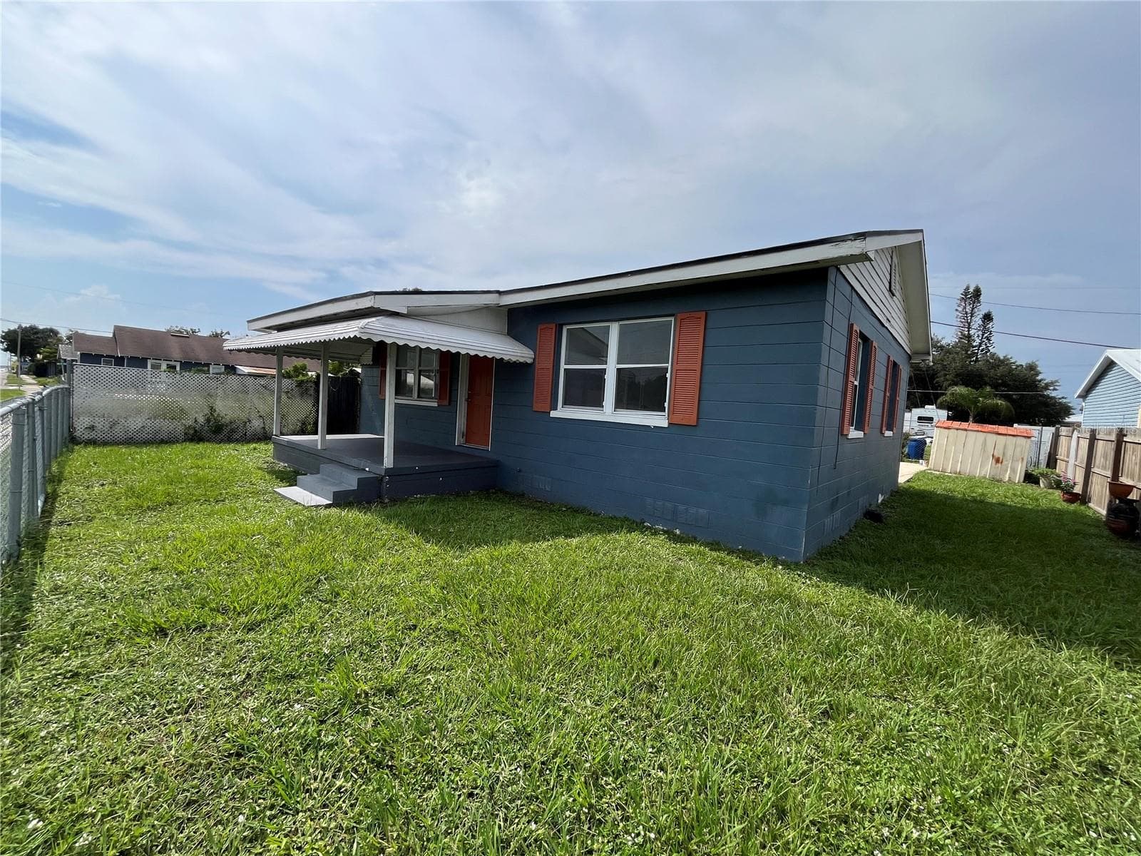 Single Family Residence at 1206 E CANAL ST, MULBERRY, photo 3 of 56