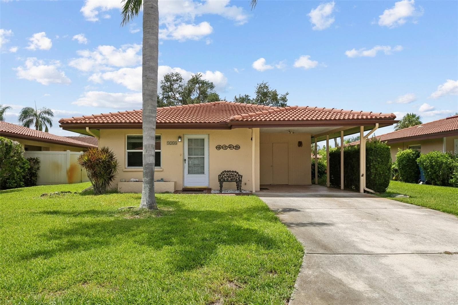 Villa at 3210 CAMBRIDGE AVE, BRADENTON, photo 2 of 38