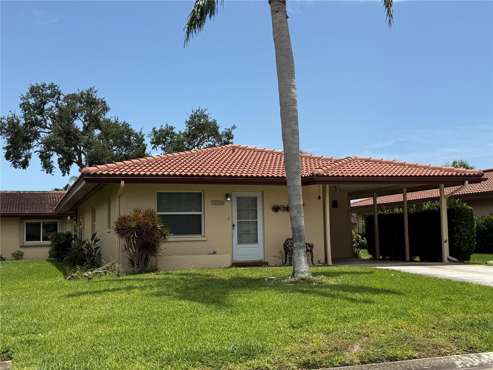 Villa at 3210 CAMBRIDGE AVE, BRADENTON, photo 4 of 38