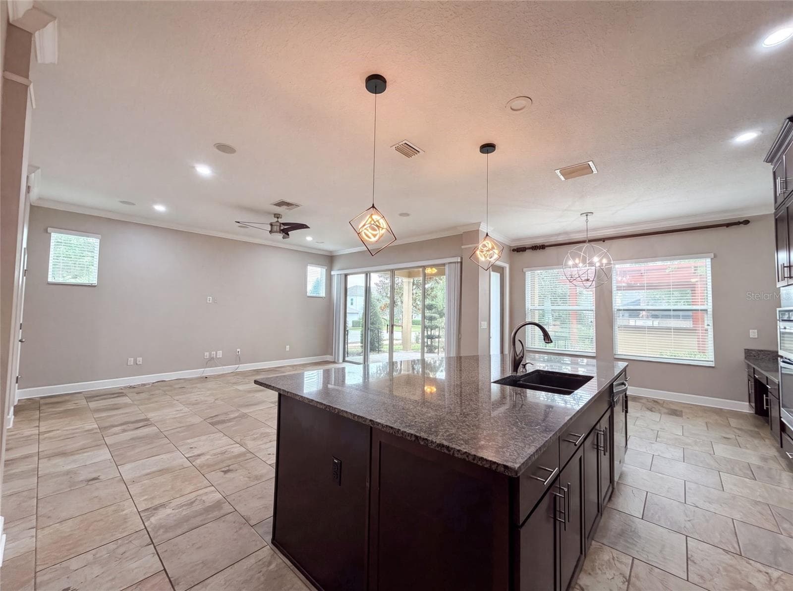 Single Family Residence at 7304 MILESTONE DR, APOLLO BEACH, photo 12 of 27