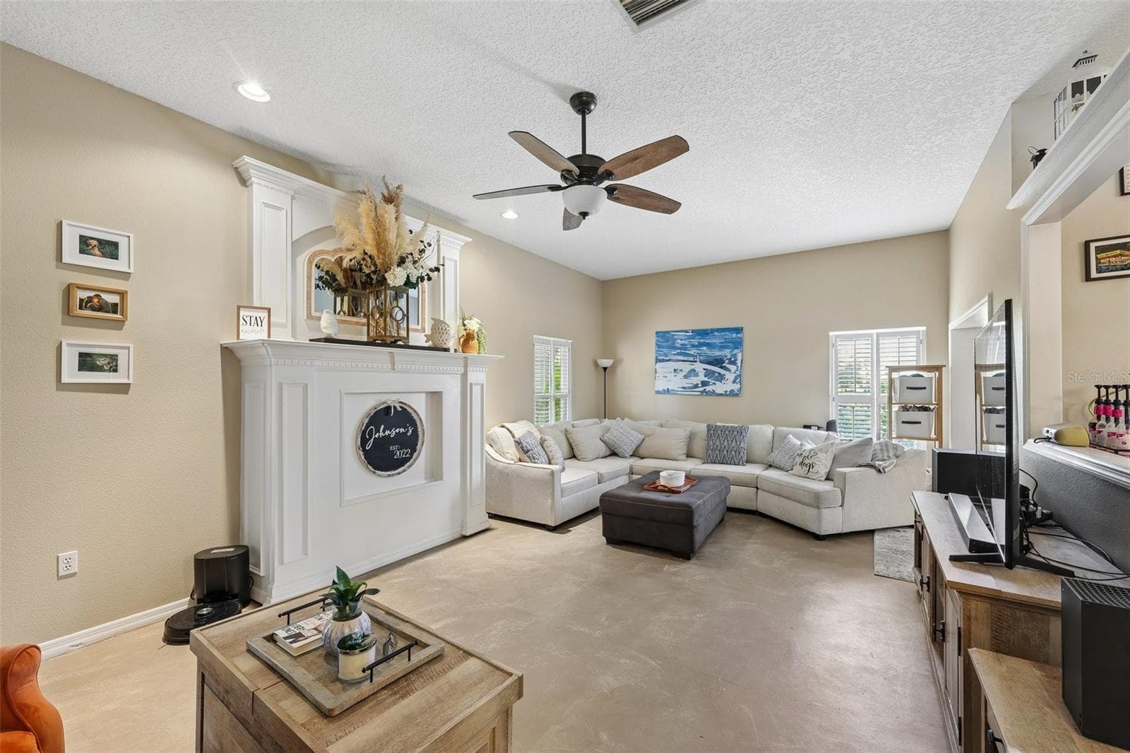 Single Family Residence at 4919 32ND AVENUE DR W, BRADENTON, photo 5 of 32