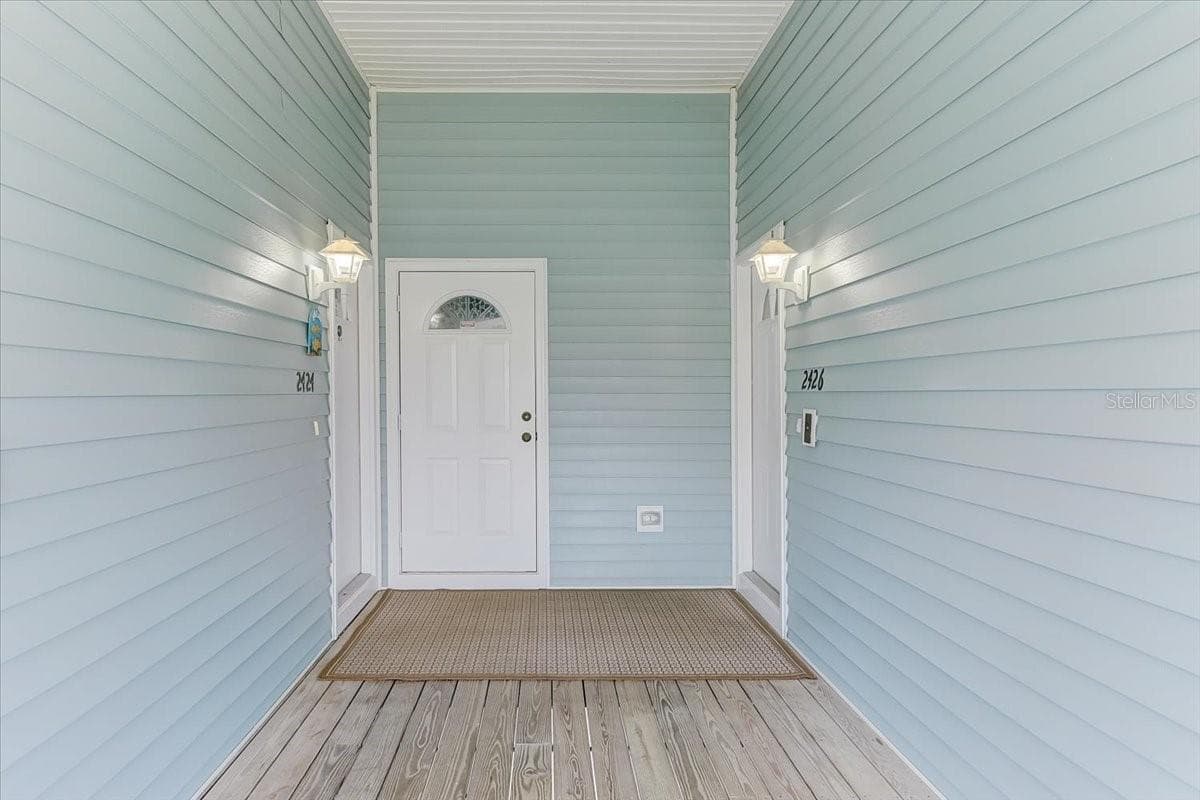 Condominium at 2424 BAY DR #2424/2426, BRADENTON, photo 6 of 29
